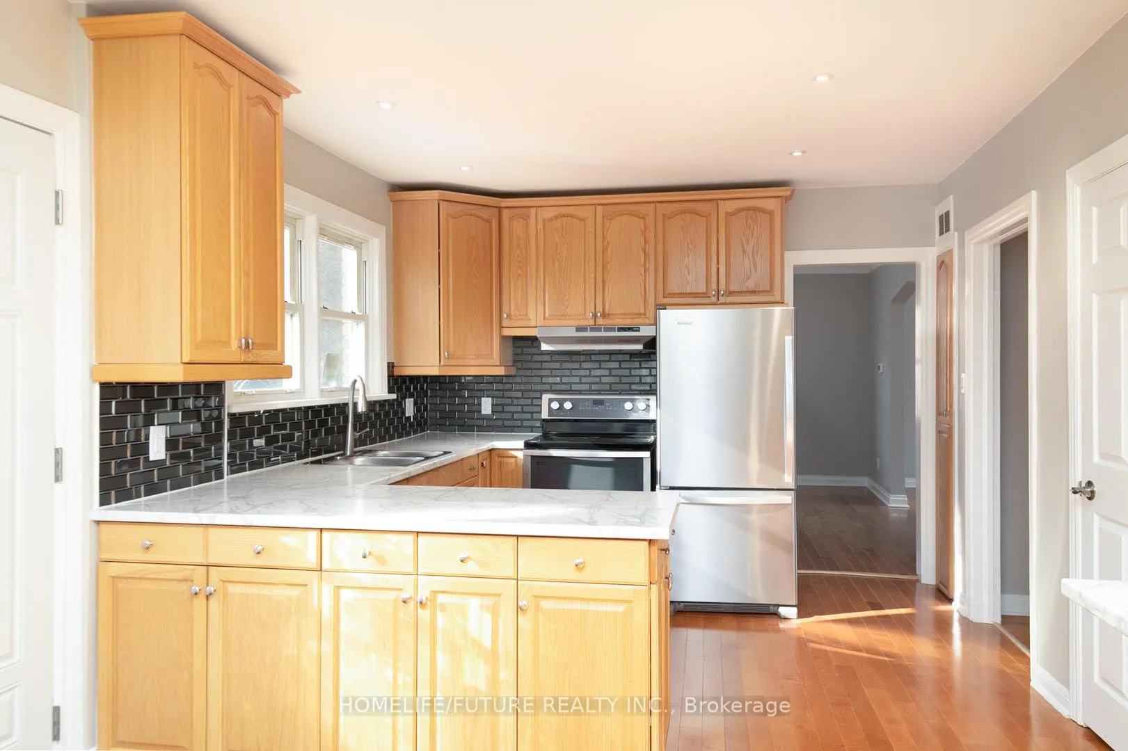 Photo 12 of Unit Upper, 76 Young Street, Brighton — HOMEH