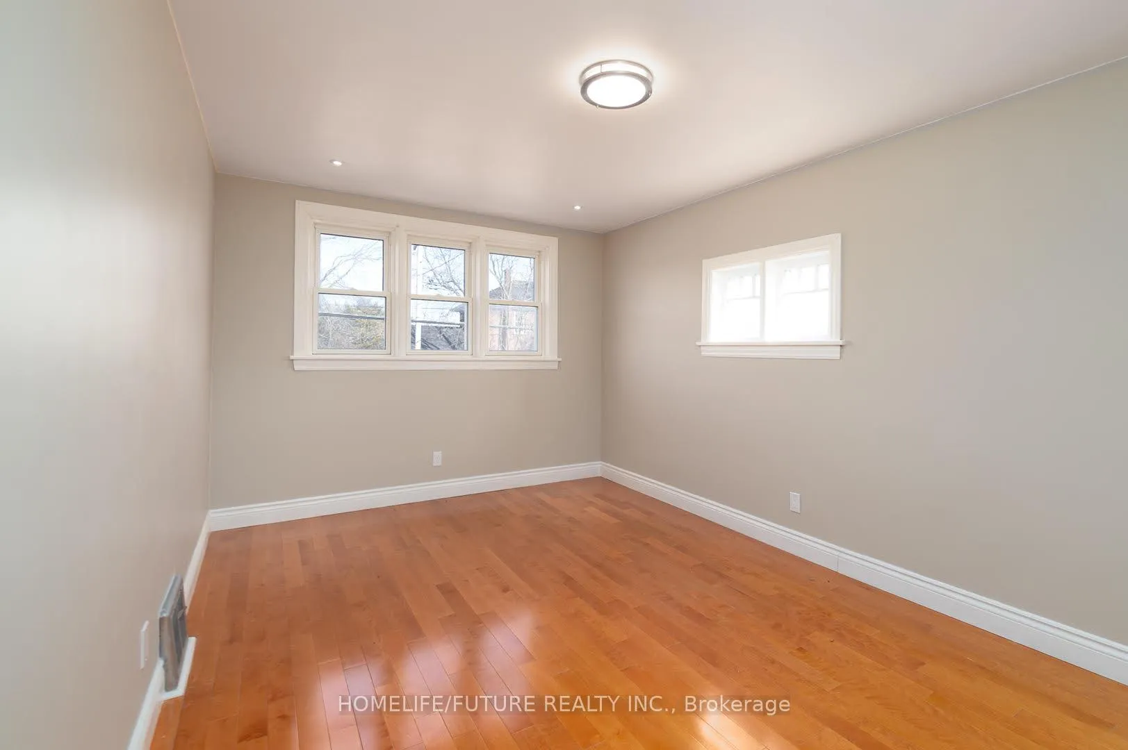 Photo 15 of Unit Upper, 76 Young Street, Brighton — HOMEH
