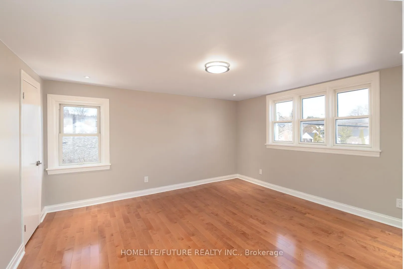 Photo 18 of Unit Upper, 76 Young Street, Brighton — HOMEH