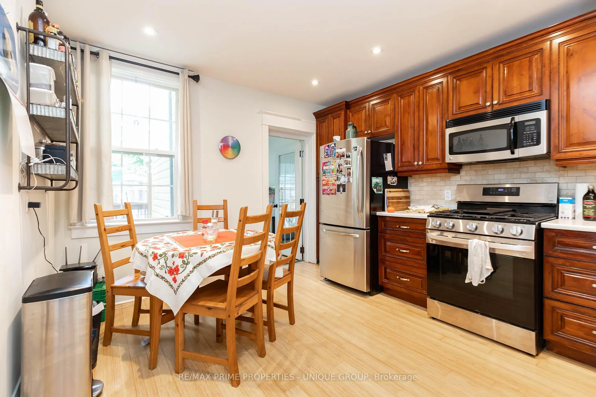 Photo 11 of Unit Main, 2338 1/2 Queen Street E, Toronto, The Beaches — HOMEH