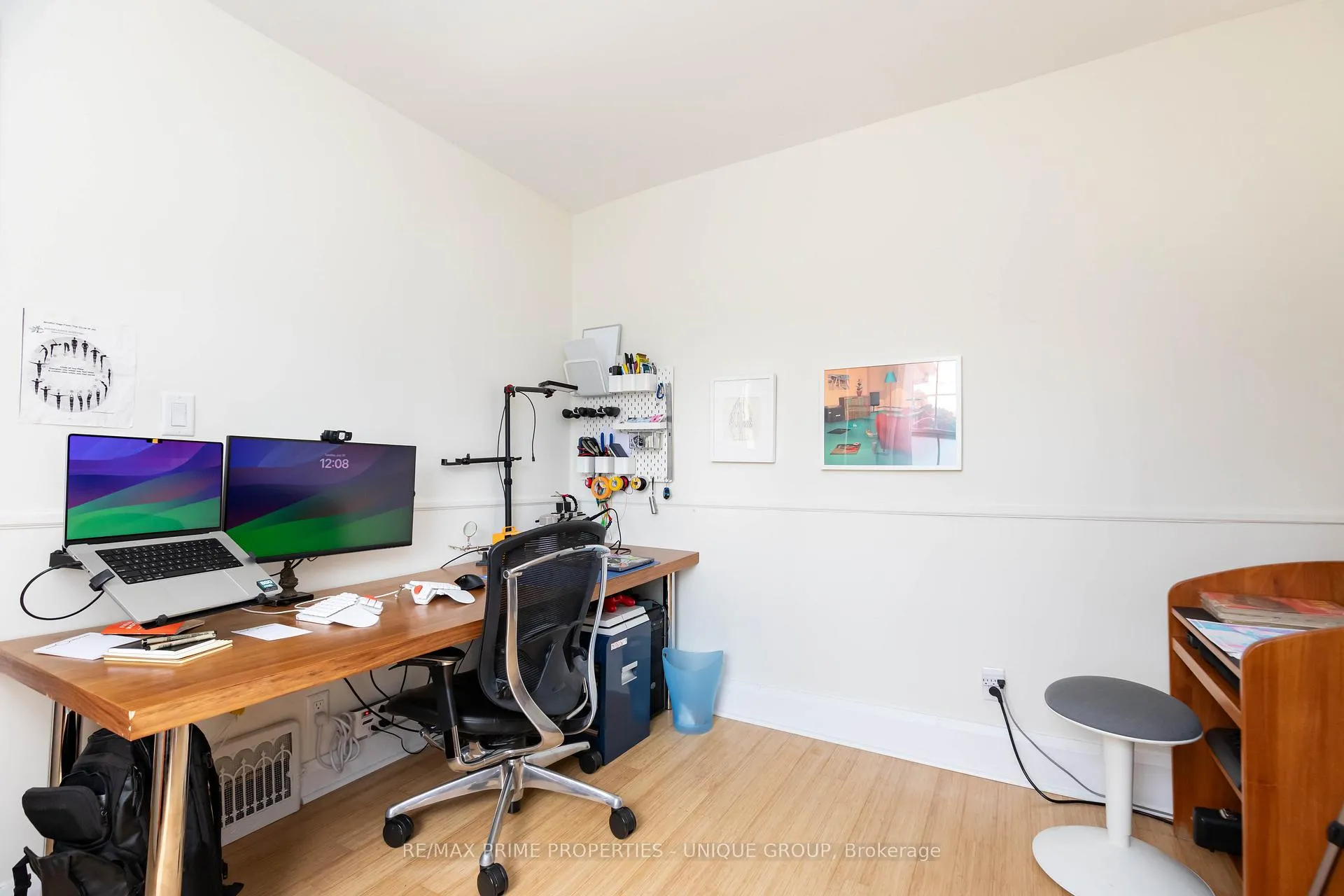 Photo 18 of Unit Main, 2338 1/2 Queen Street E, Toronto, The Beaches — HOMEH