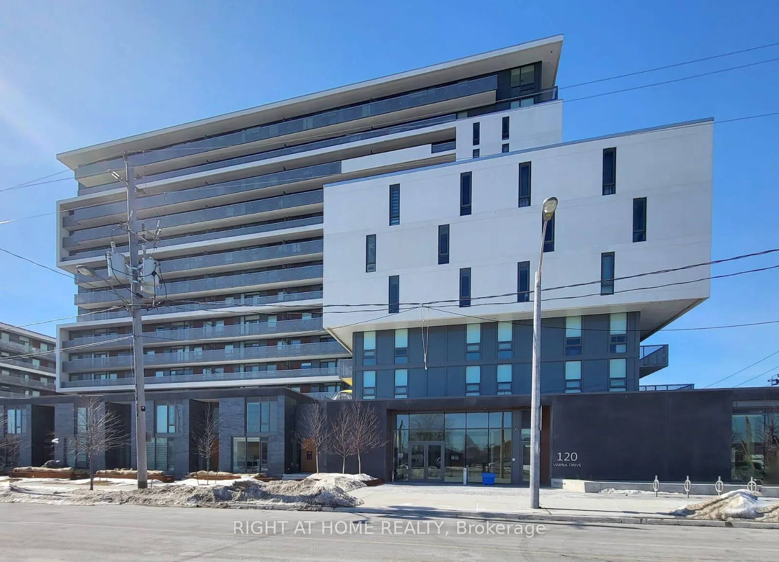 Photo 2 of Unit 1115, 120 Varna Drive, Toronto, Englemount-Lawrence — HOMEH