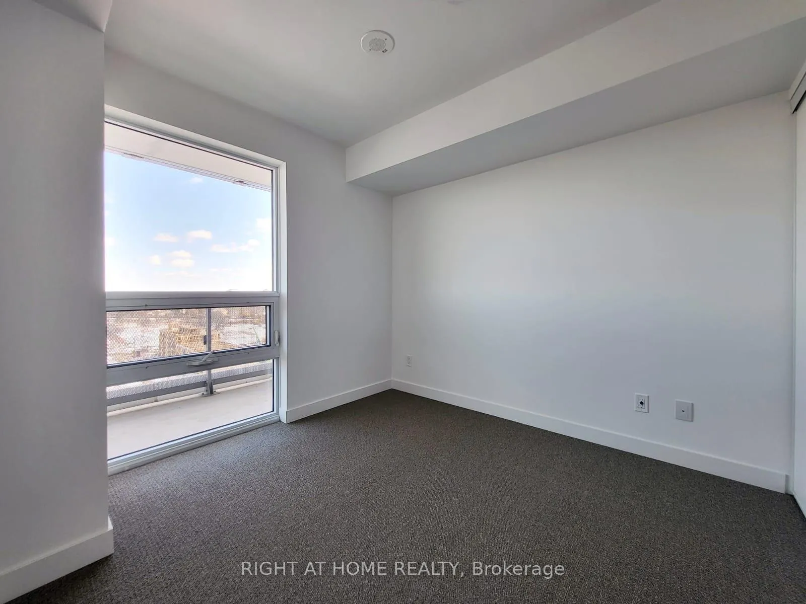 Photo 16 of Unit 1115, 120 Varna Drive, Toronto, Englemount-Lawrence — HOMEH