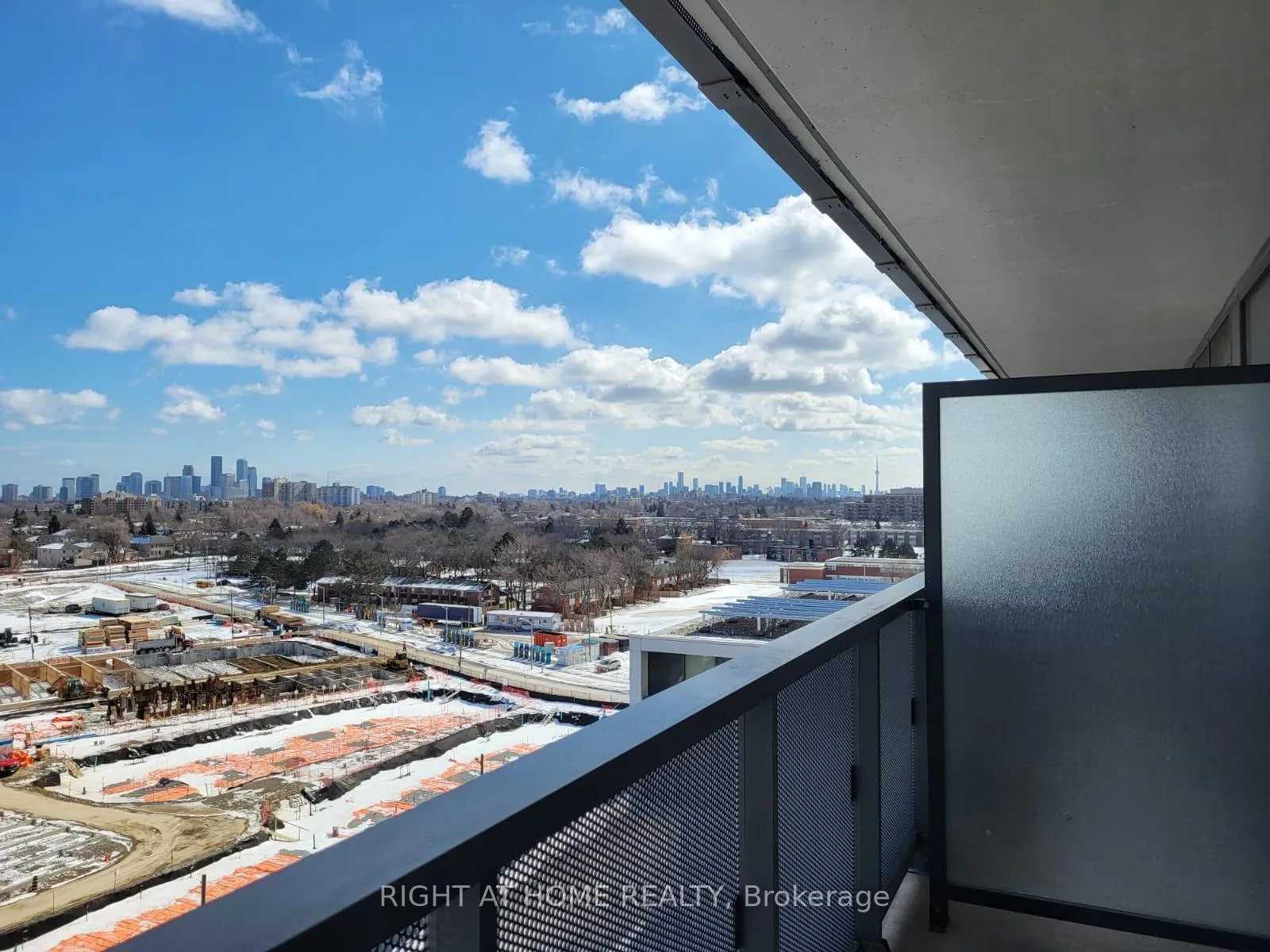 Photo 22 of Unit 1115, 120 Varna Drive, Toronto, Englemount-Lawrence — HOMEH