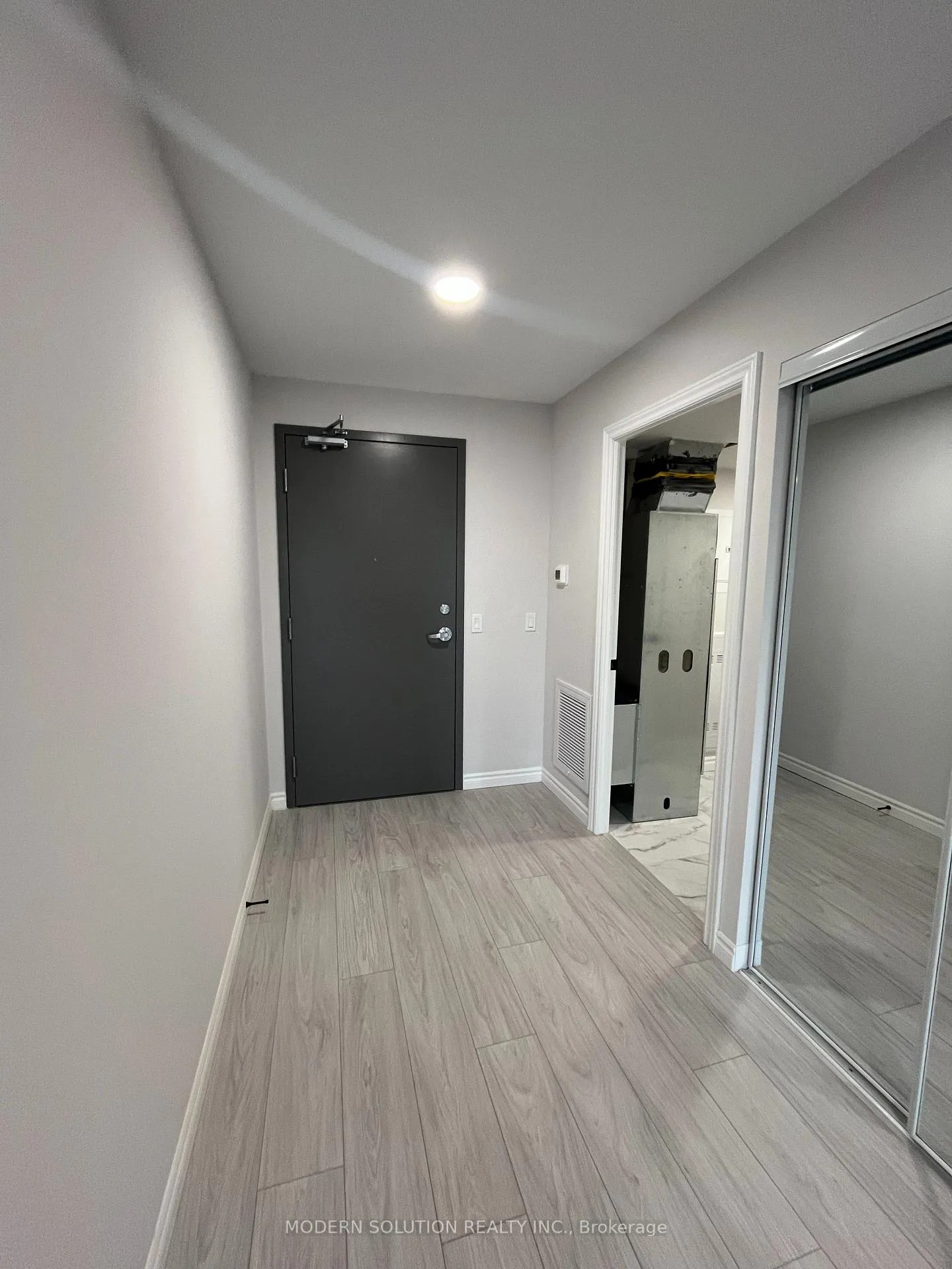 Photo 3 of Unit 406, 50 Otterbein Road, Kitchener — HOMEH