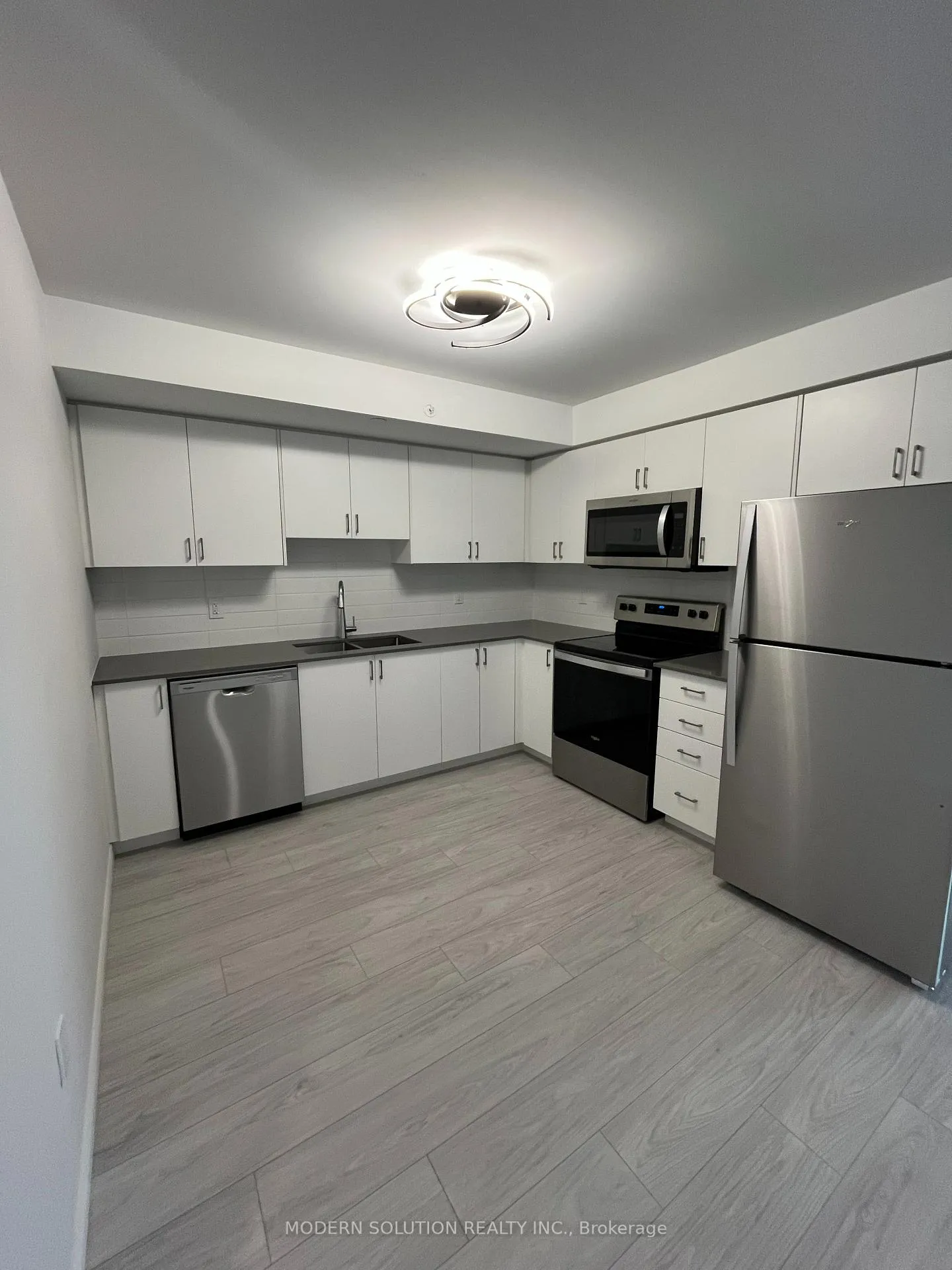 Photo 6 of Unit 406, 50 Otterbein Road, Kitchener — HOMEH