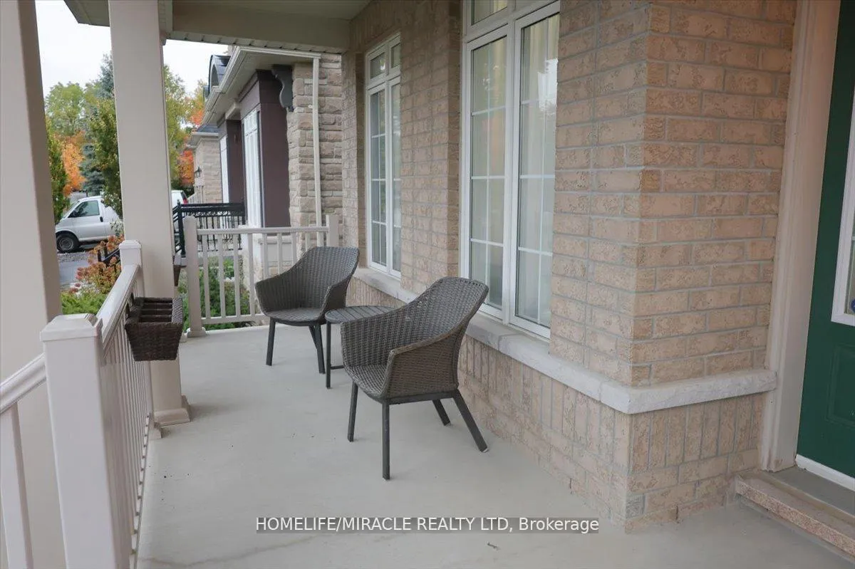 Photo 3 of 7 Riley Street, Innisfil, Cookstown — HOMEH