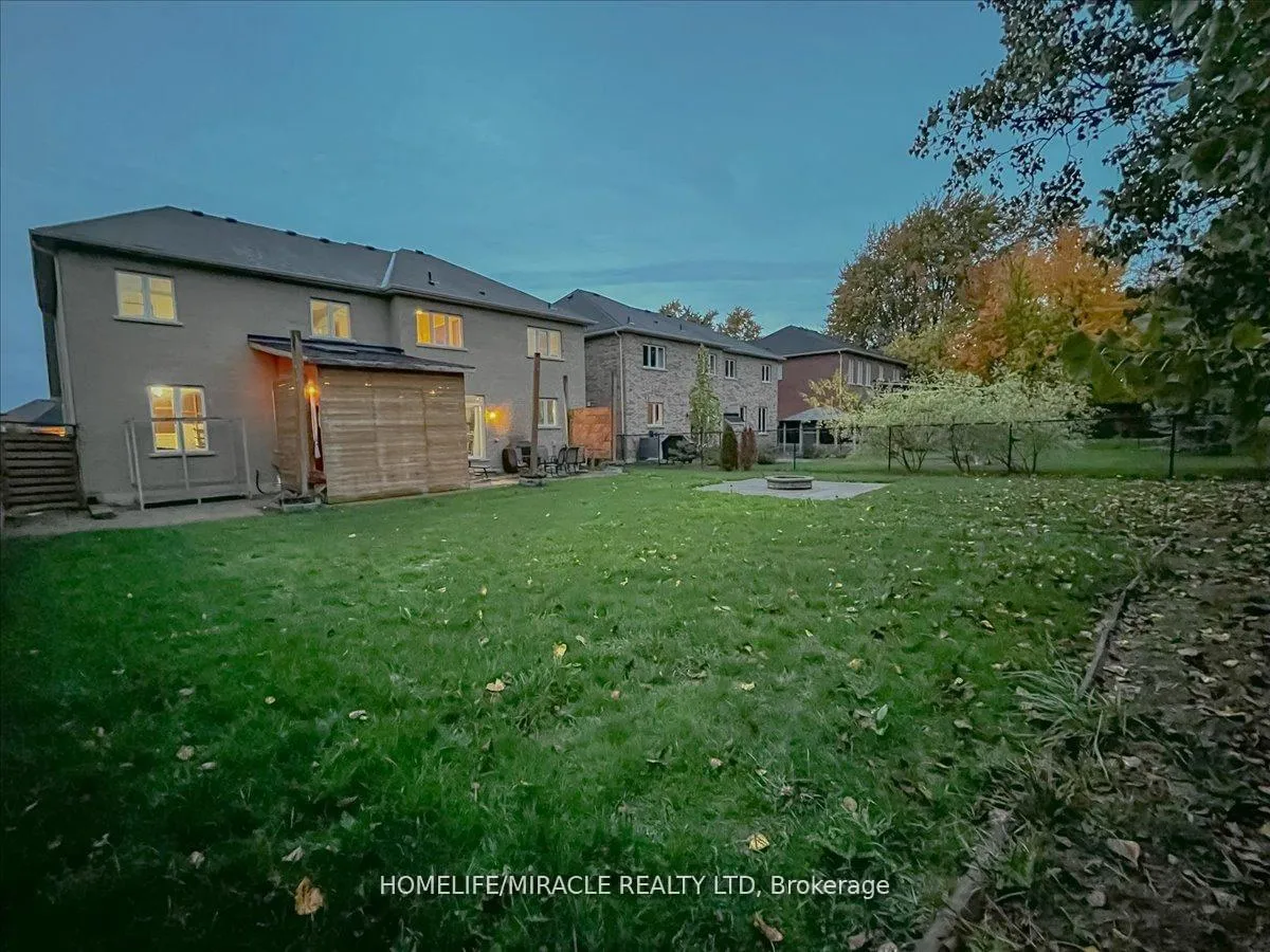 Photo 48 of 7 Riley Street, Innisfil, Cookstown — HOMEH