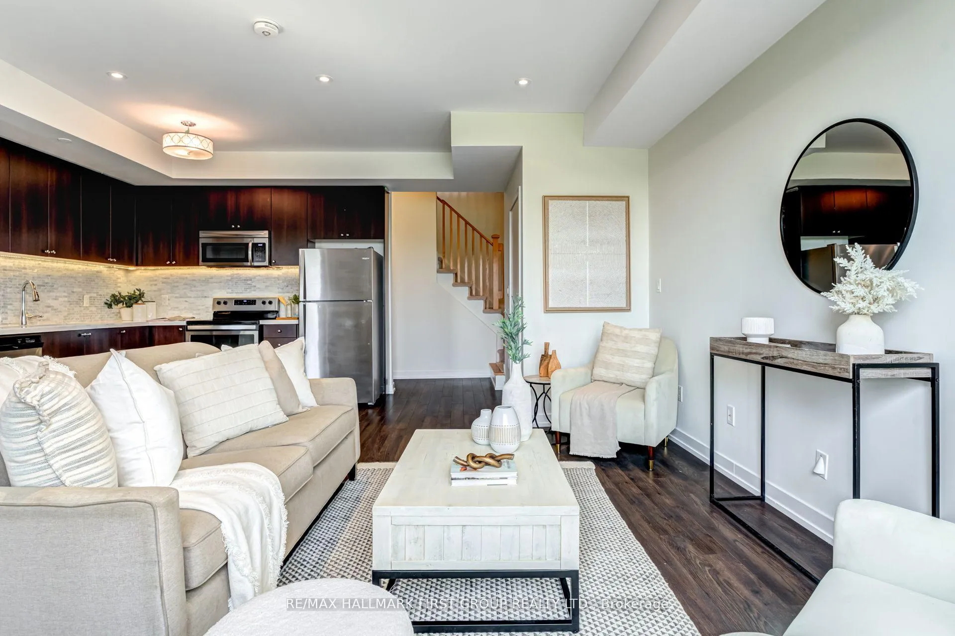 Photo 11 of Unit 415, 1555 Kingston Road, Pickering, Town Centre — HOMEH