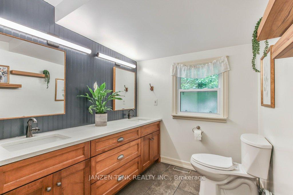 Photo 20 of 47297 Roberts Line, Central Elgin, Rural Central Elgin — HOMEH
