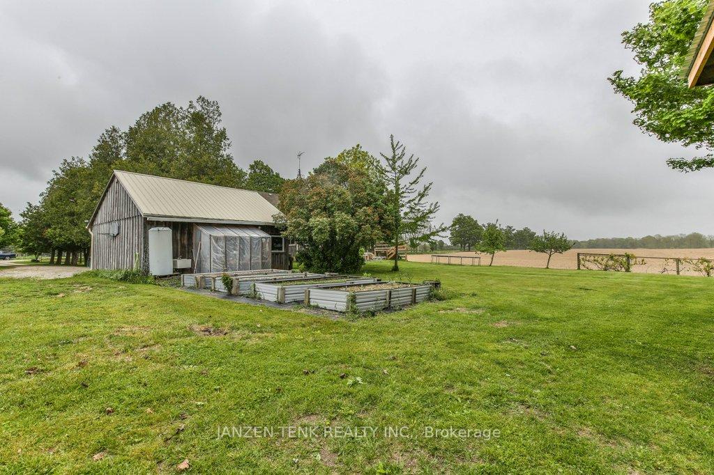 Photo 45 of 47297 Roberts Line, Central Elgin, Rural Central Elgin — HOMEH