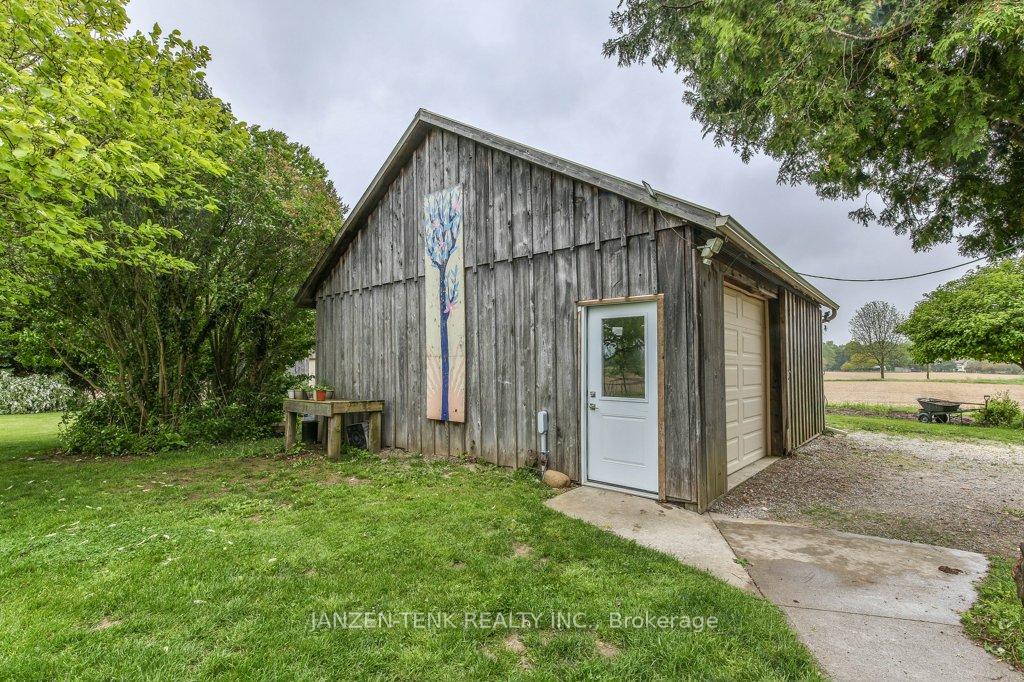 Photo 48 of 47297 Roberts Line, Central Elgin, Rural Central Elgin — HOMEH
