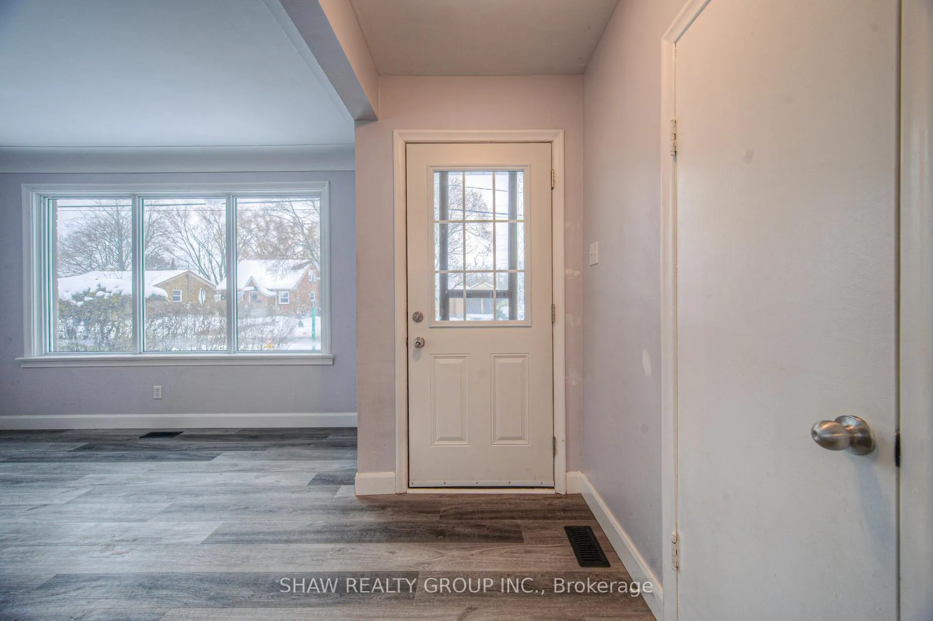 Photo 4 of 184 Patricia Avenue, Kitchener — HOMEH