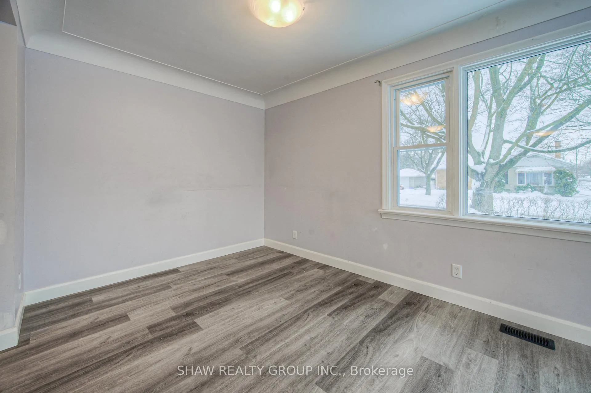 Photo 10 of 184 Patricia Avenue, Kitchener — HOMEH