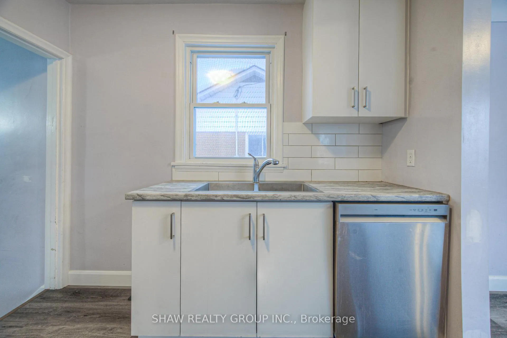 Photo 12 of 184 Patricia Avenue, Kitchener — HOMEH