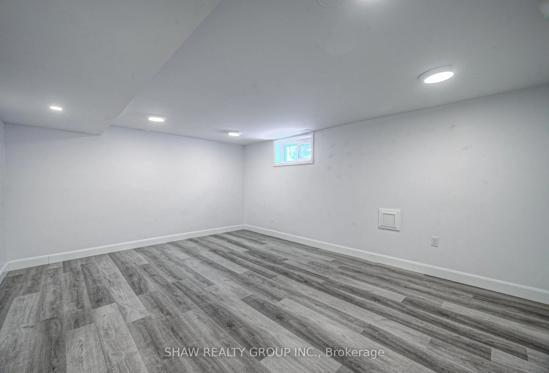Photo 31 of 184 Patricia Avenue, Kitchener — HOMEH