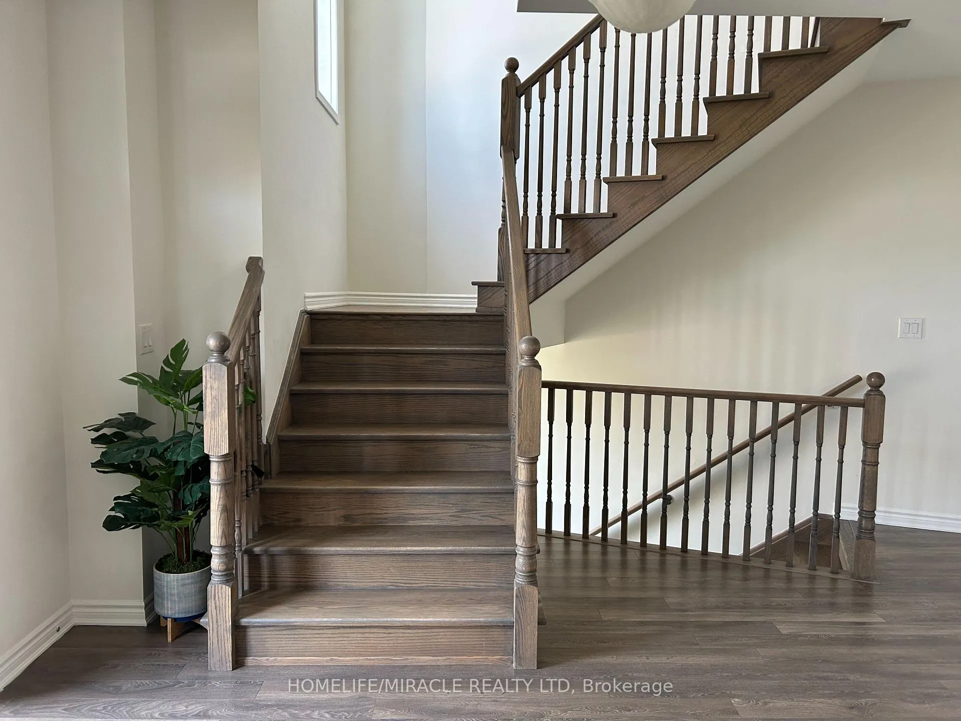 Photo 5 of 26 Fiesta Way, Whitby, Blue Grass Meadows — HOMEH