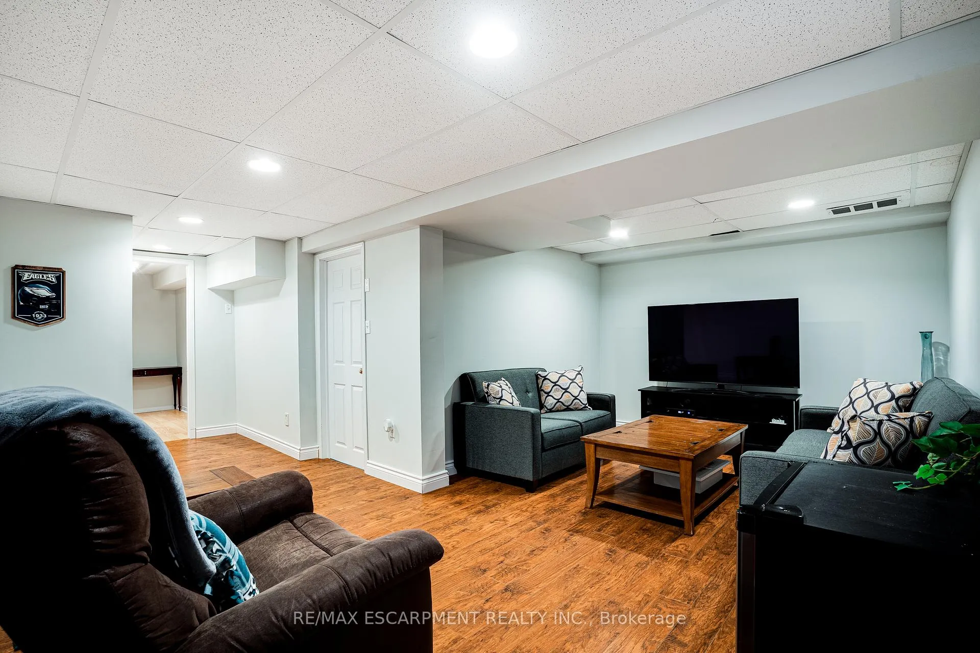 Photo 31 of Unit 17, 31 Moss Boulevard, Hamilton, Dundas — HOMEH