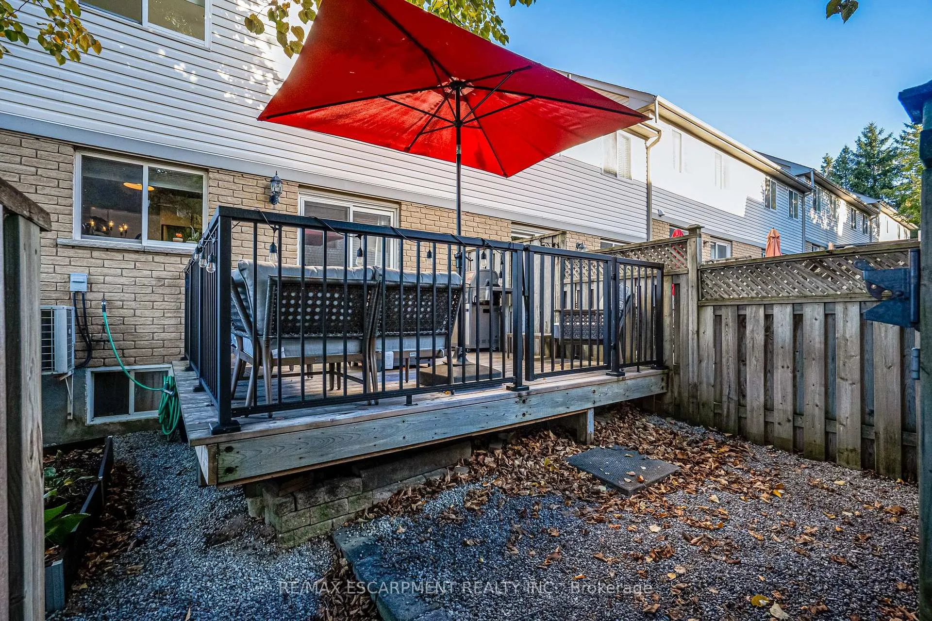 Photo 39 of Unit 17, 31 Moss Boulevard, Hamilton, Dundas — HOMEH