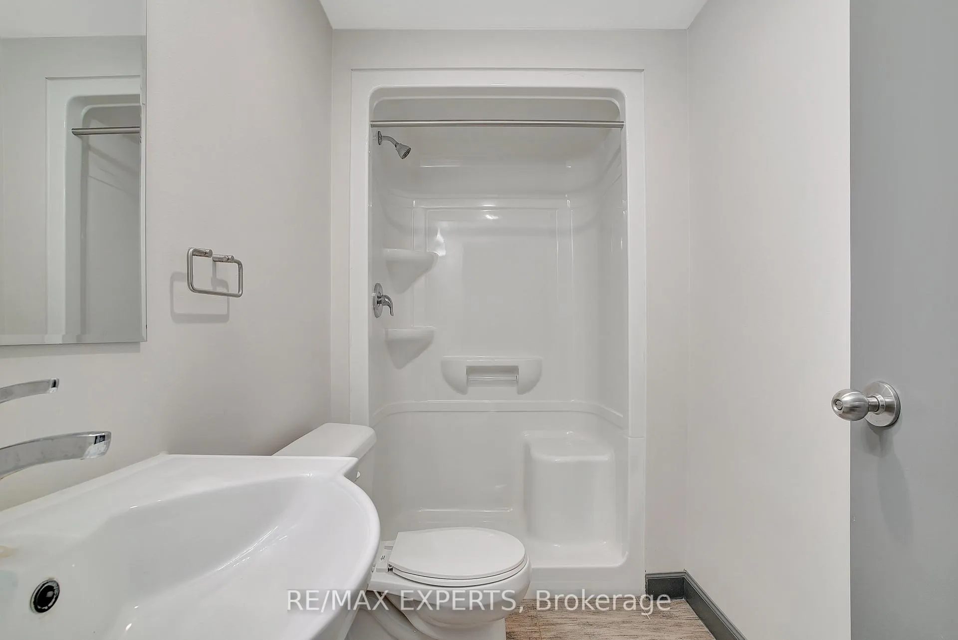 Photo 9 of Unit 261, 258B Sunview Street, Waterloo — HOMEH