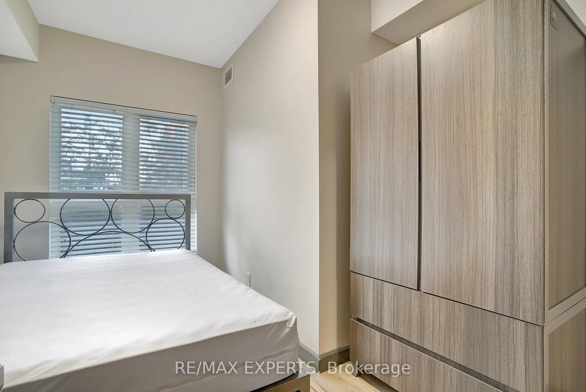 Photo 11 of Unit 261, 258B Sunview Street, Waterloo — HOMEH
