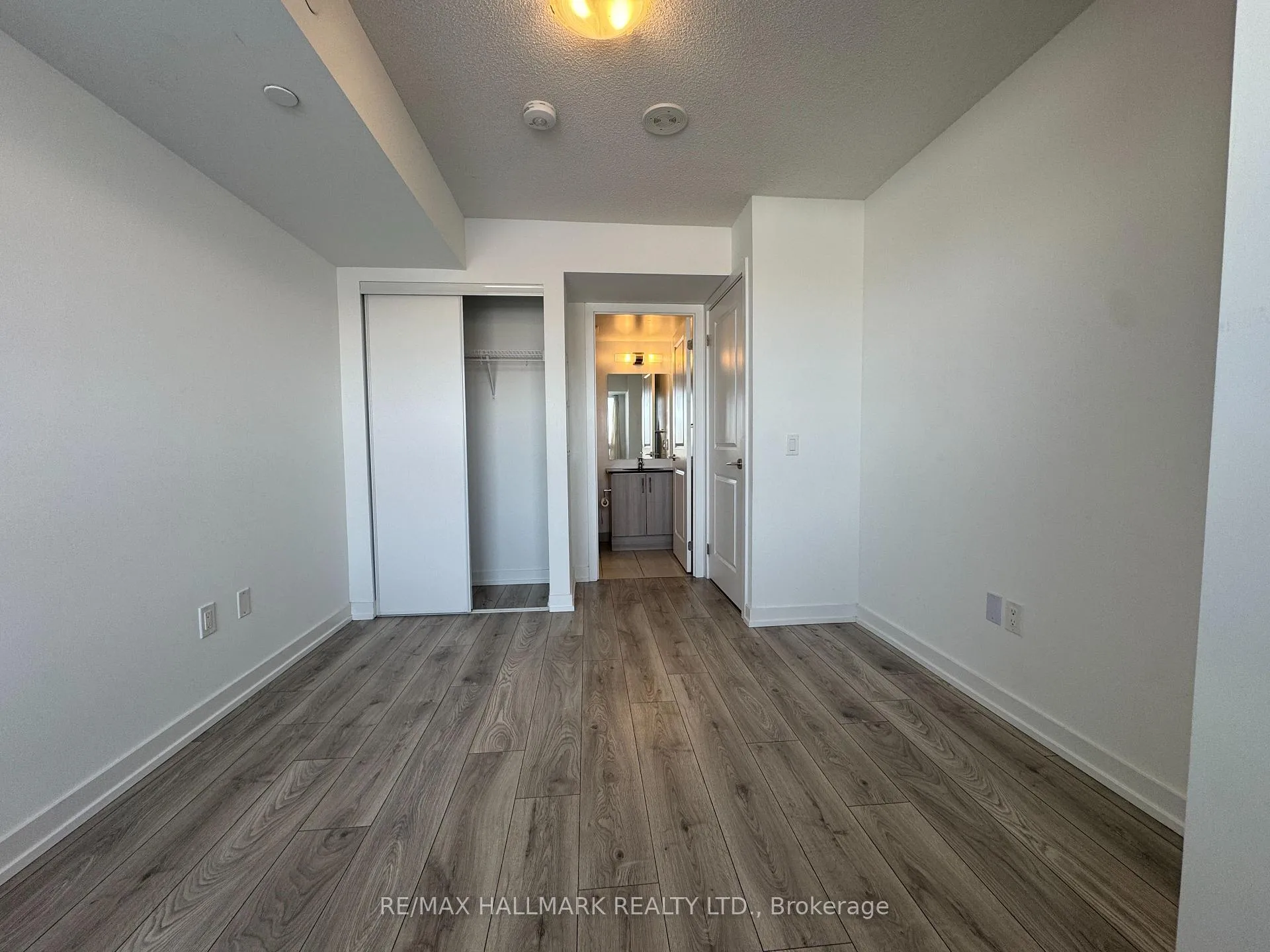 Photo 10 of Unit 512, 1455 Celebration Drive N, Pickering, Bay Ridges — HOMEH
