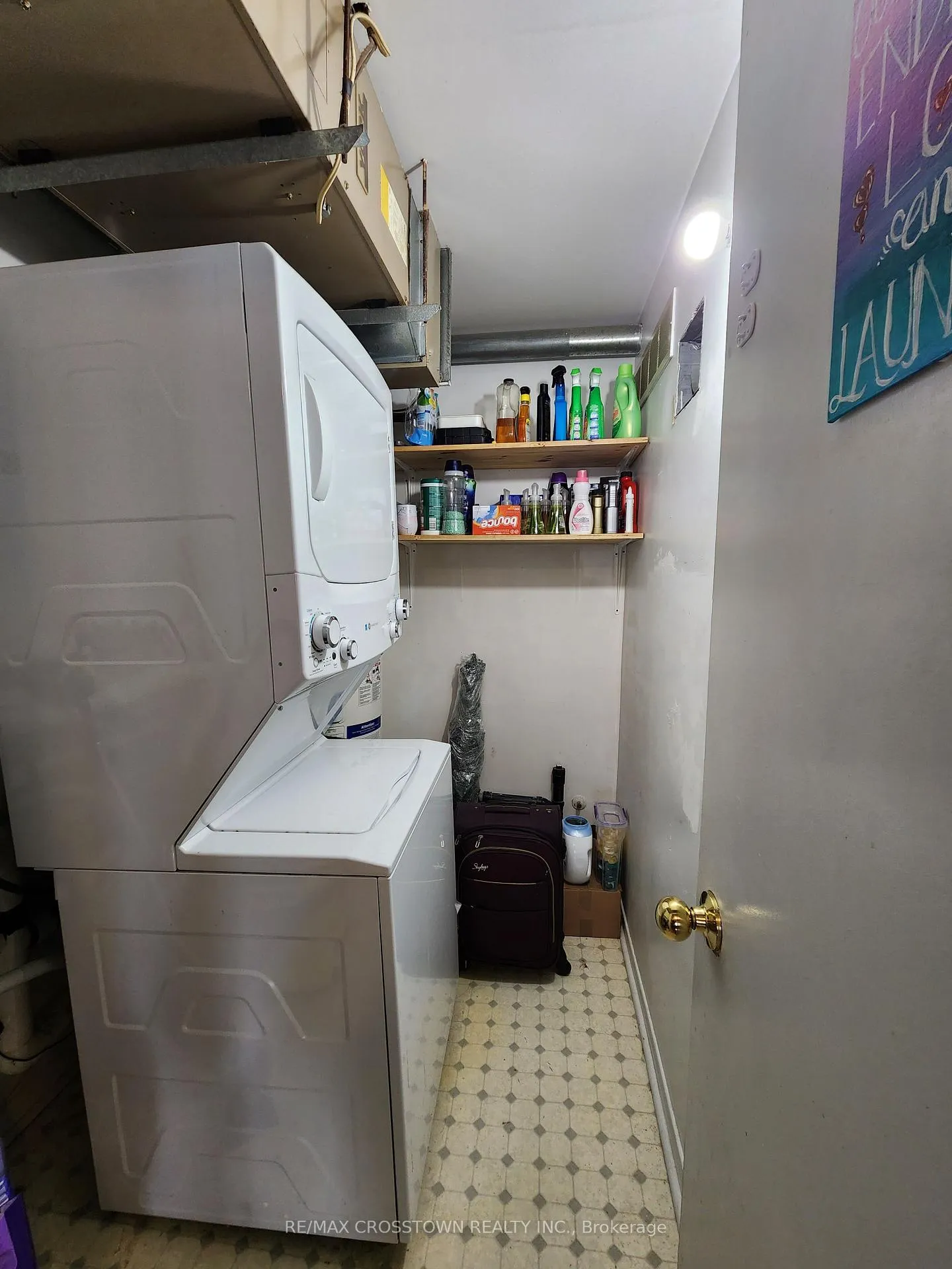 Photo 15 of Unit 27, 504 Essa Road, Barrie, Holly — HOMEH