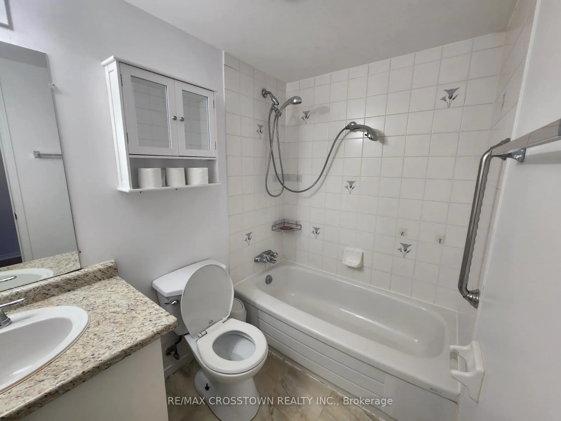 Photo 17 of Unit 27, 504 Essa Road, Barrie, Holly — HOMEH