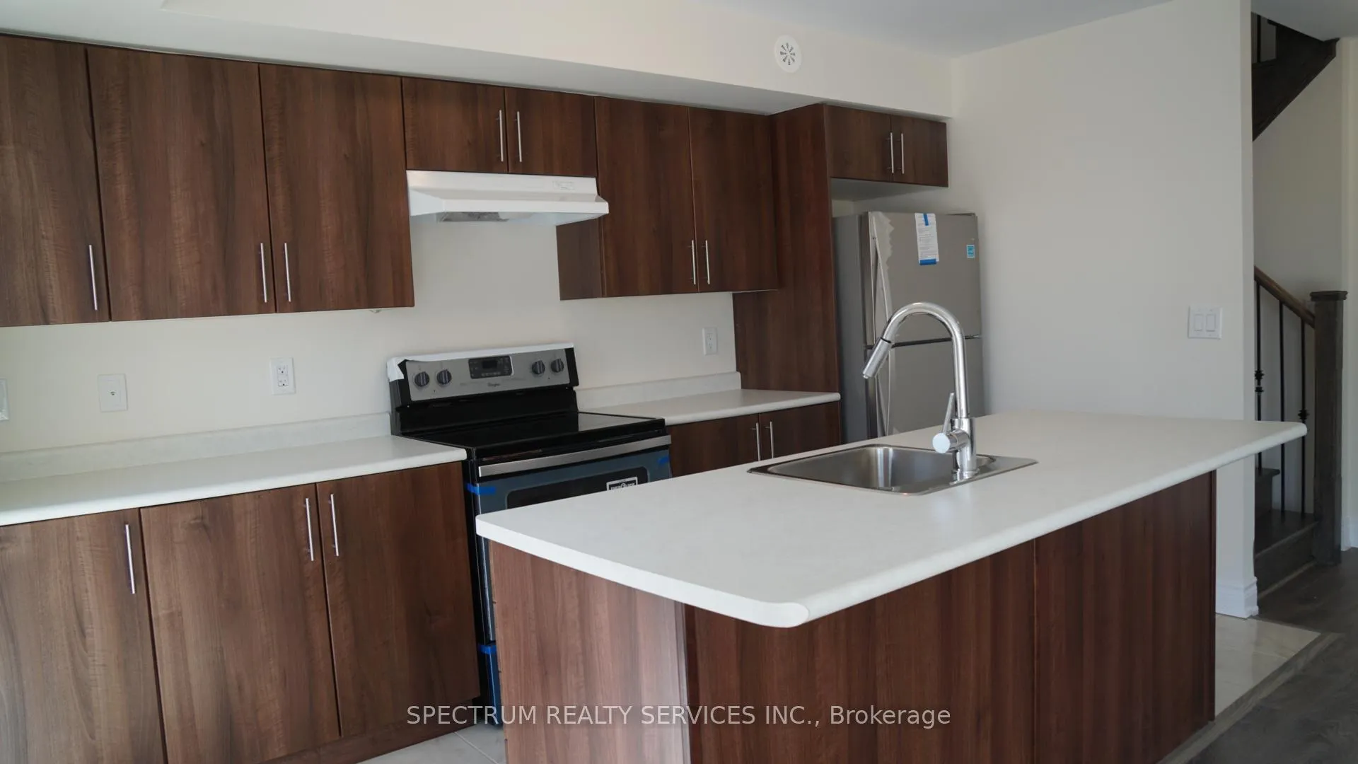 Photo 4 of Unit 524, 30 Dunsheath Way, Markham, Cornell — HOMEH