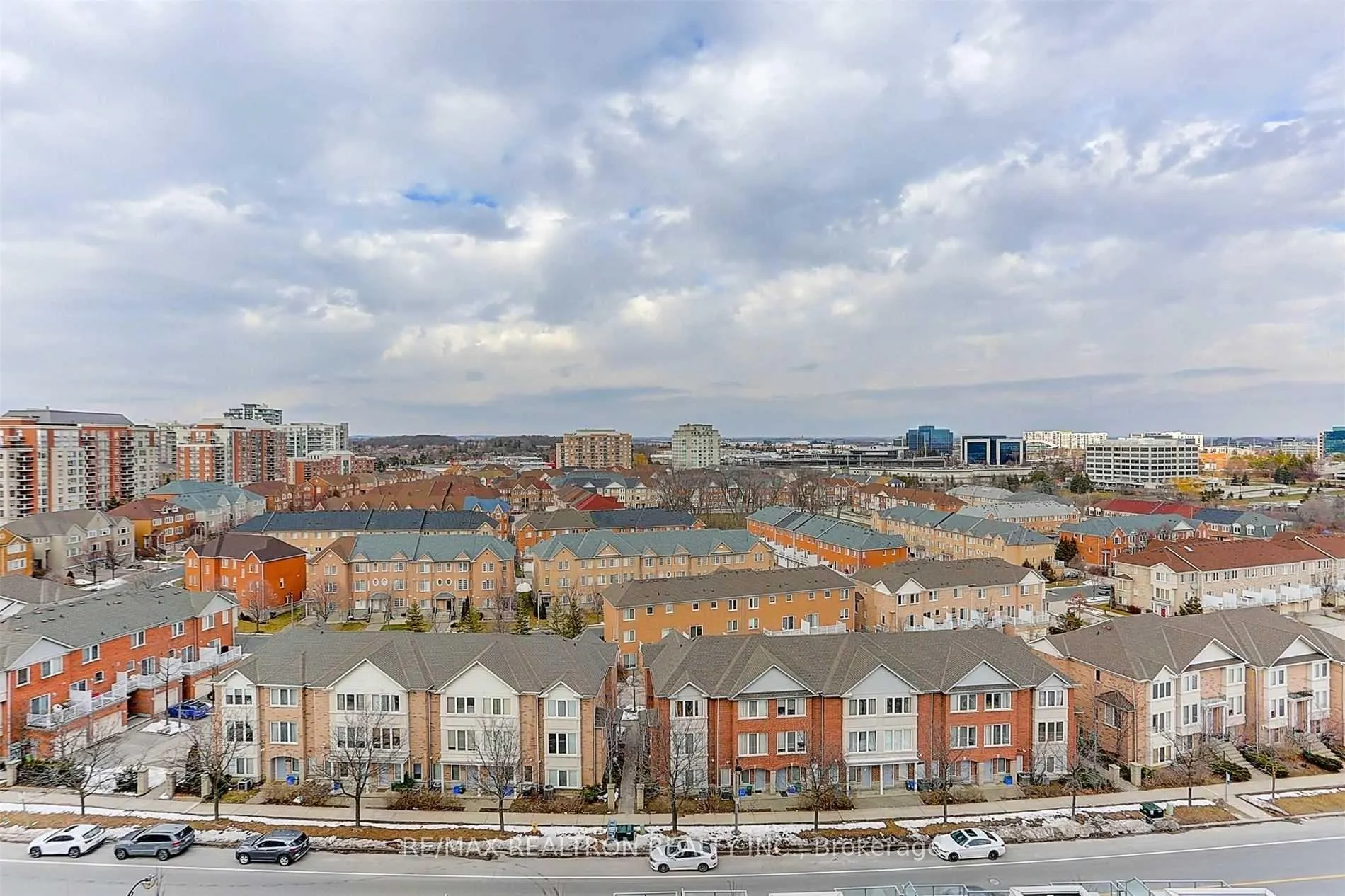 Photo 15 of Unit 1019, 325 South Park Road, Markham, Commerce Valley — HOMEH