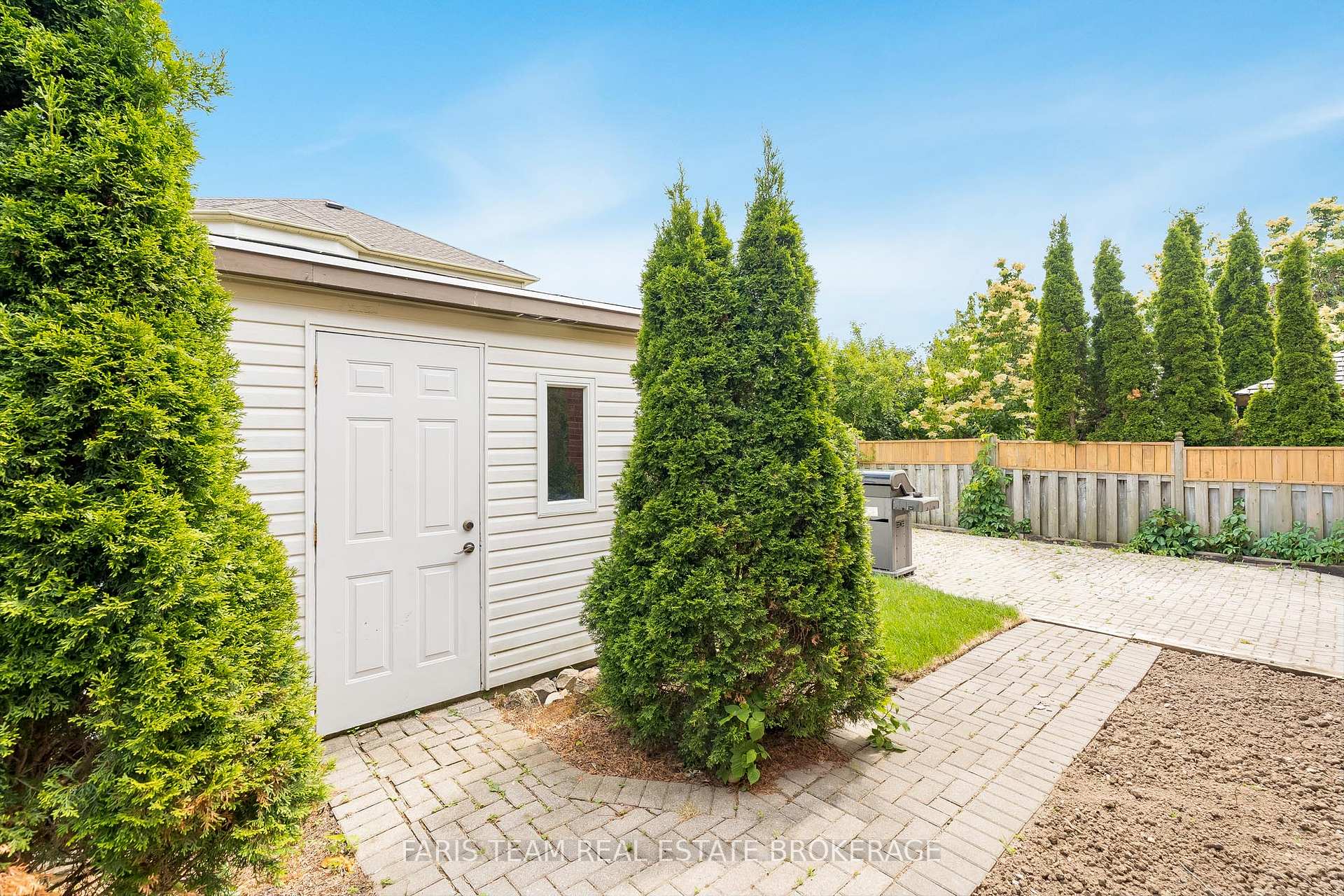 Photo 20 of 41 McDougall Drive, Barrie, West Bayfield — HOMEH