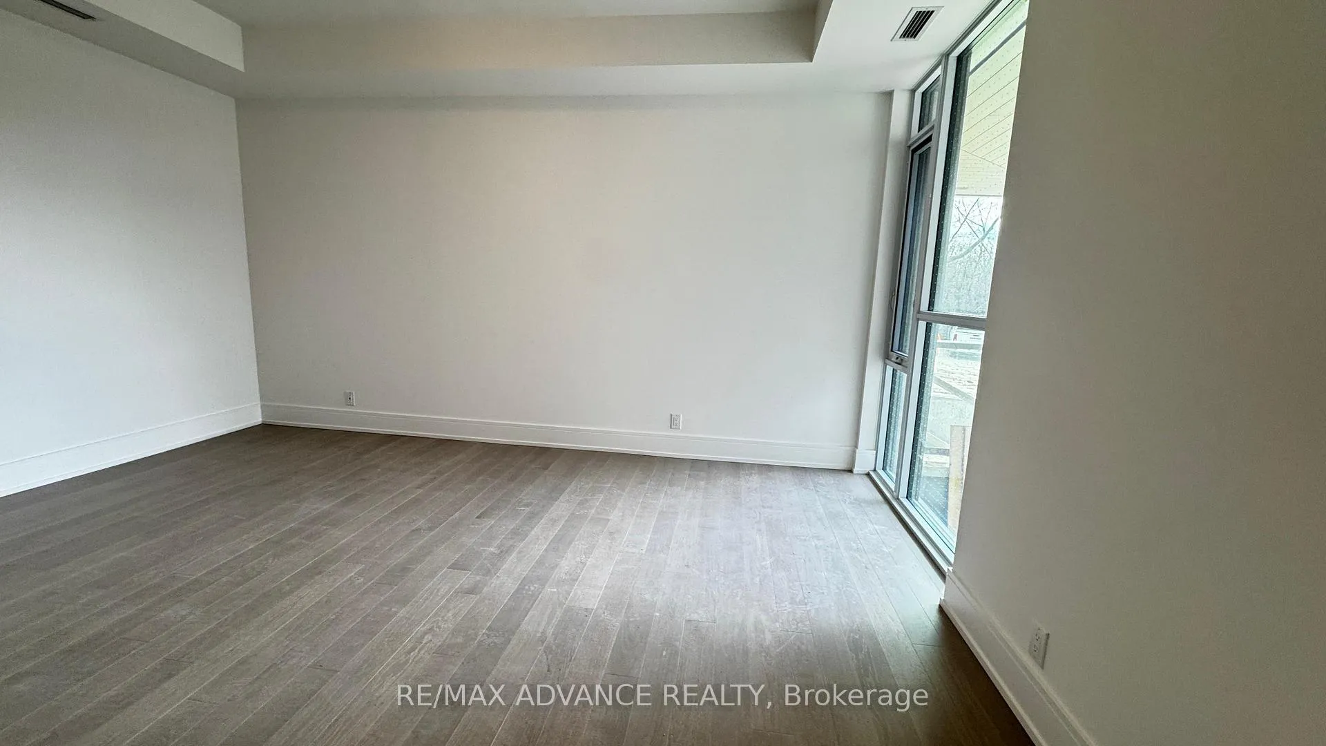 Photo 17 of Unit GL17, 399 Royal Orchard Boulevard, Markham, Royal Orchard — HOMEH