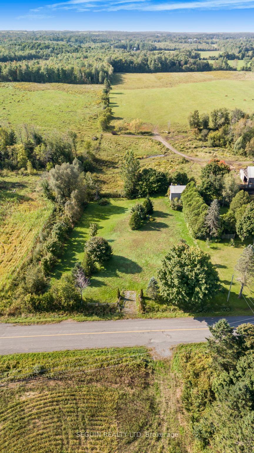 Photo 12 of Pleasant Corner W Road W, Champlain, Champlain Twp — HOMEH