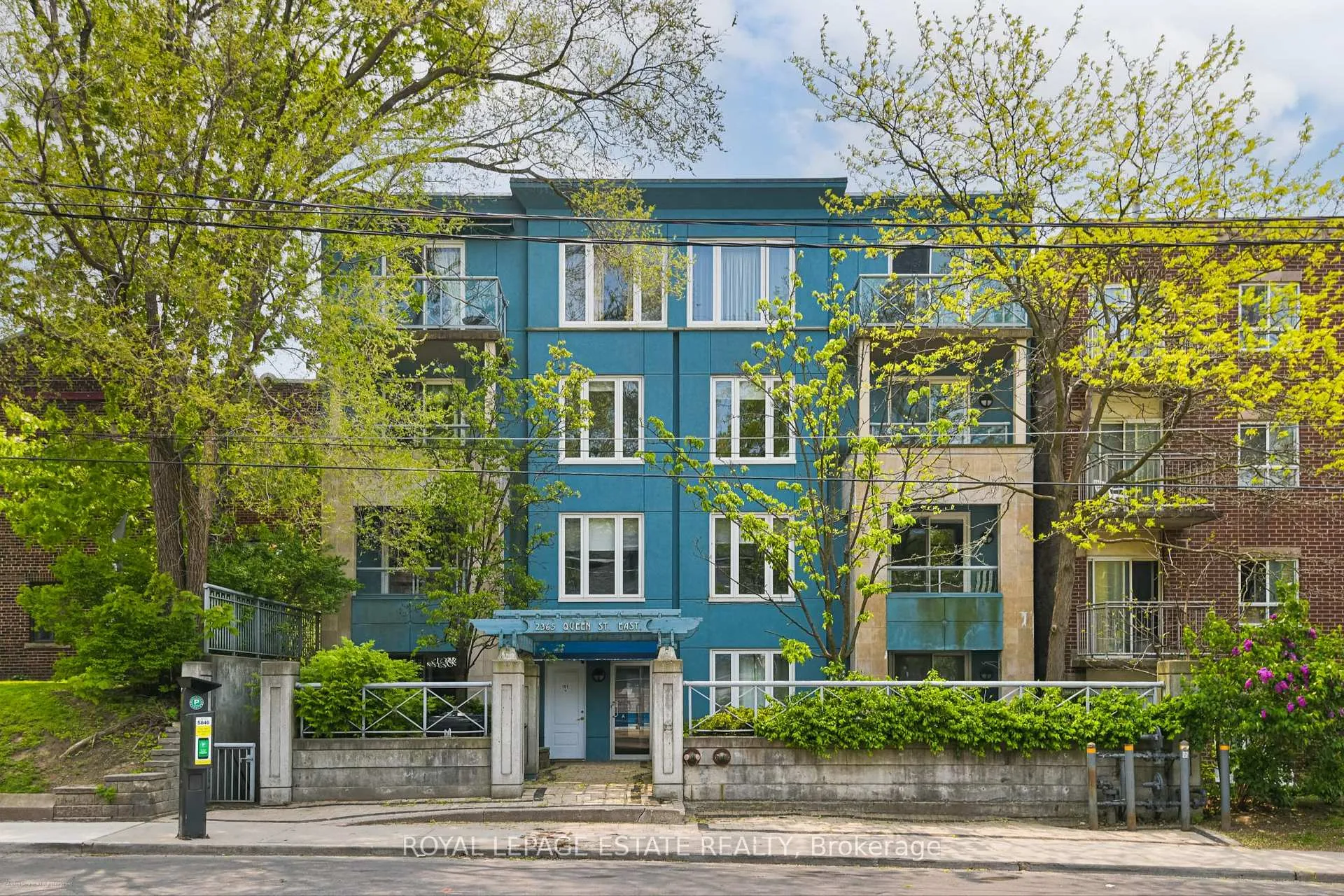 Photo 2 of Unit 202, 2365 Queen Street E, Toronto, The Beaches — HOMEH