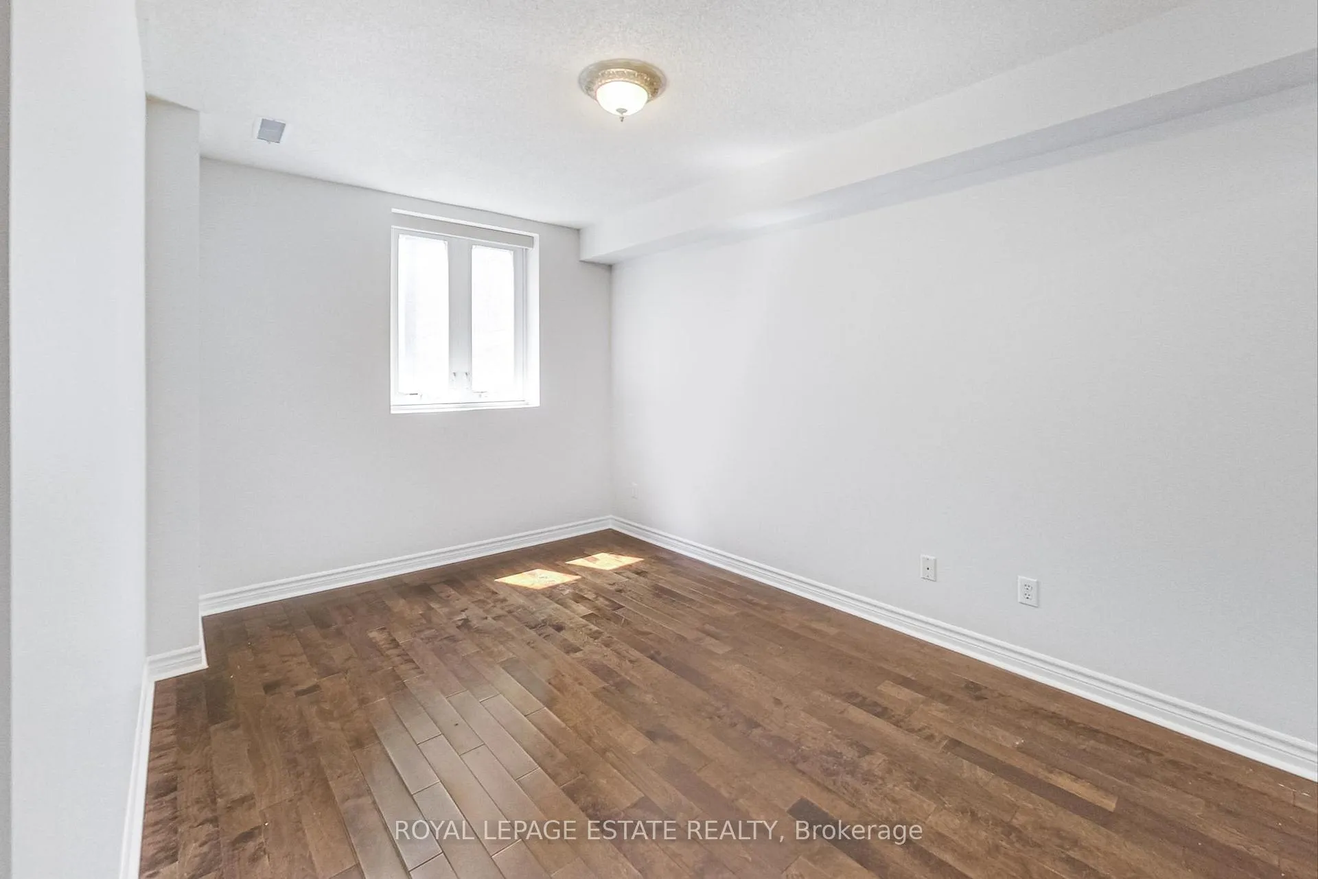 Photo 10 of Unit 202, 2365 Queen Street E, Toronto, The Beaches — HOMEH