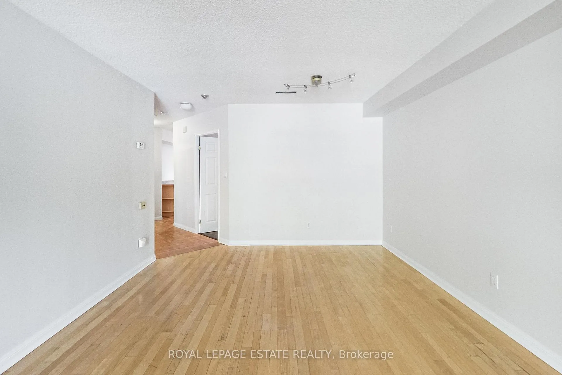 Photo 15 of Unit 202, 2365 Queen Street E, Toronto, The Beaches — HOMEH