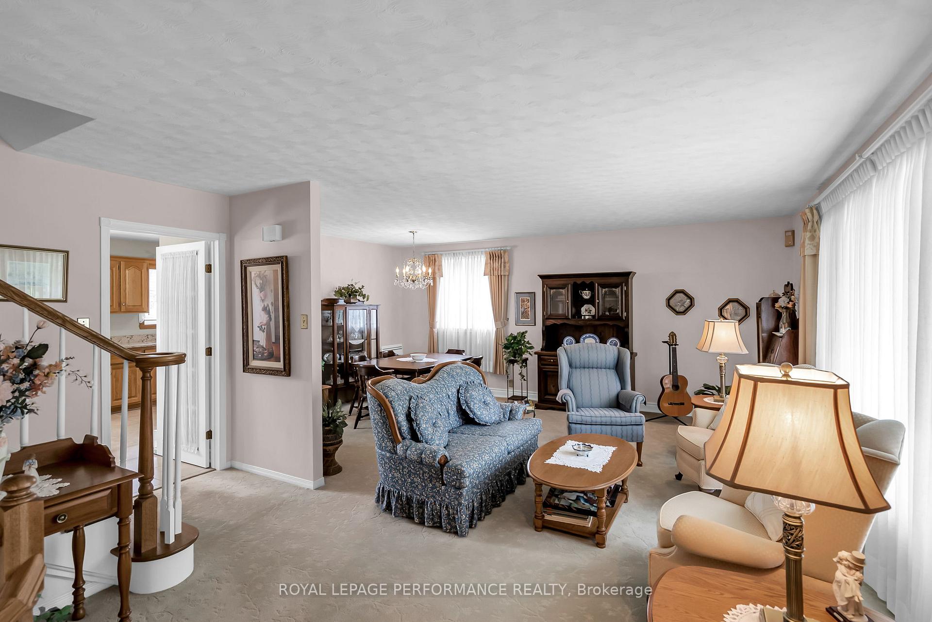 Photo 8 of 14 Monaco Crescent, Cornwall — HOMEH