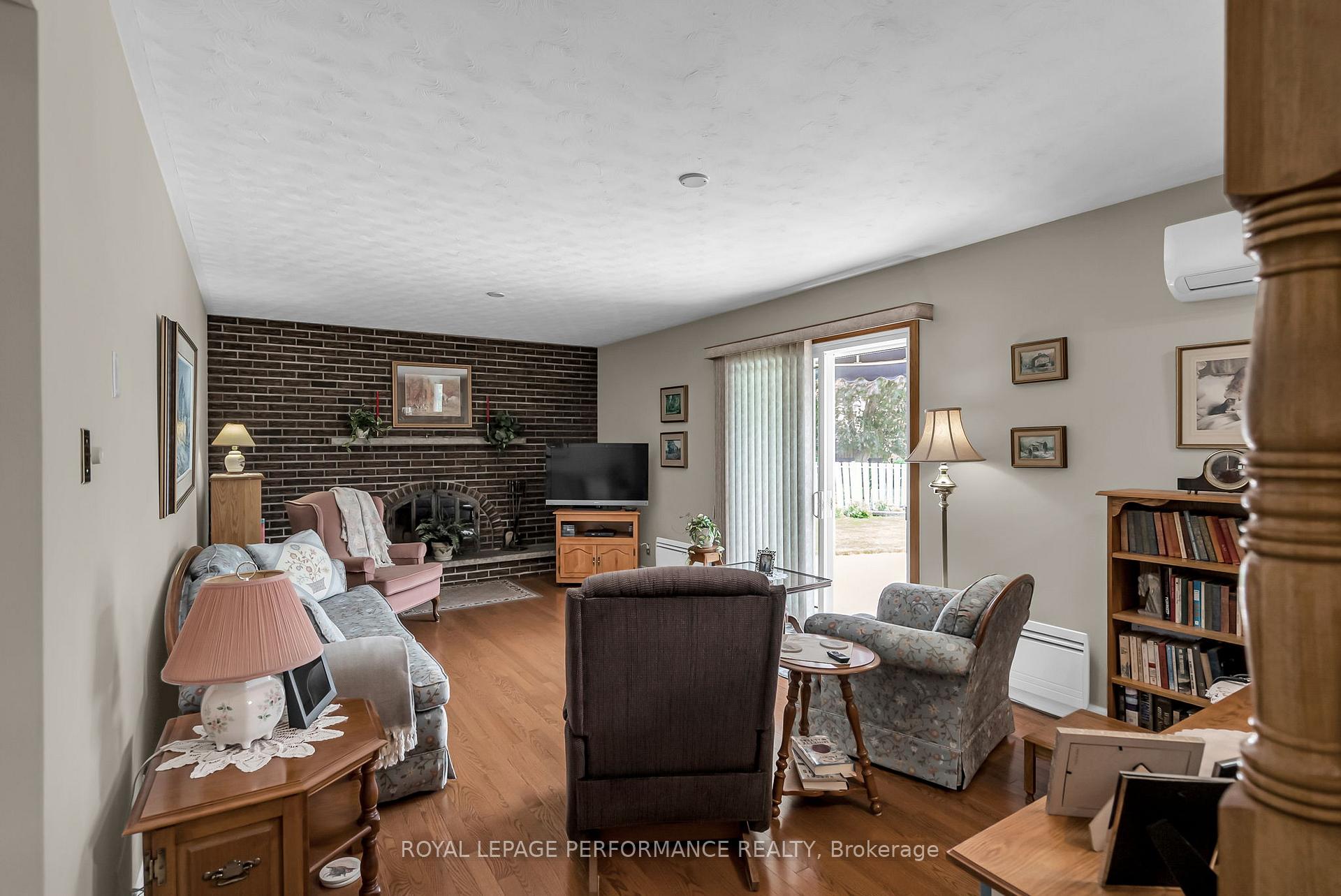 Photo 20 of 14 Monaco Crescent, Cornwall — HOMEH