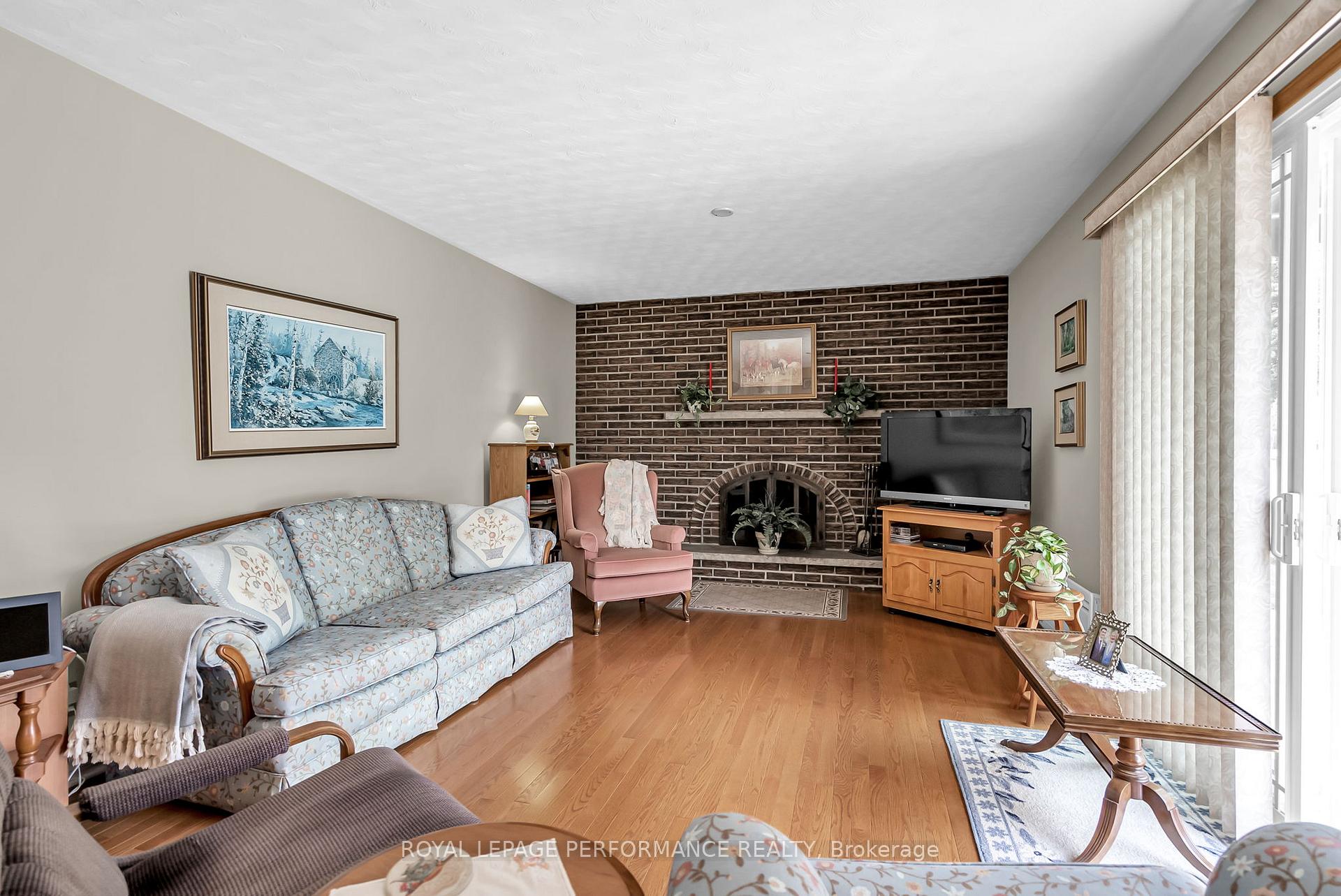 Photo 21 of 14 Monaco Crescent, Cornwall — HOMEH