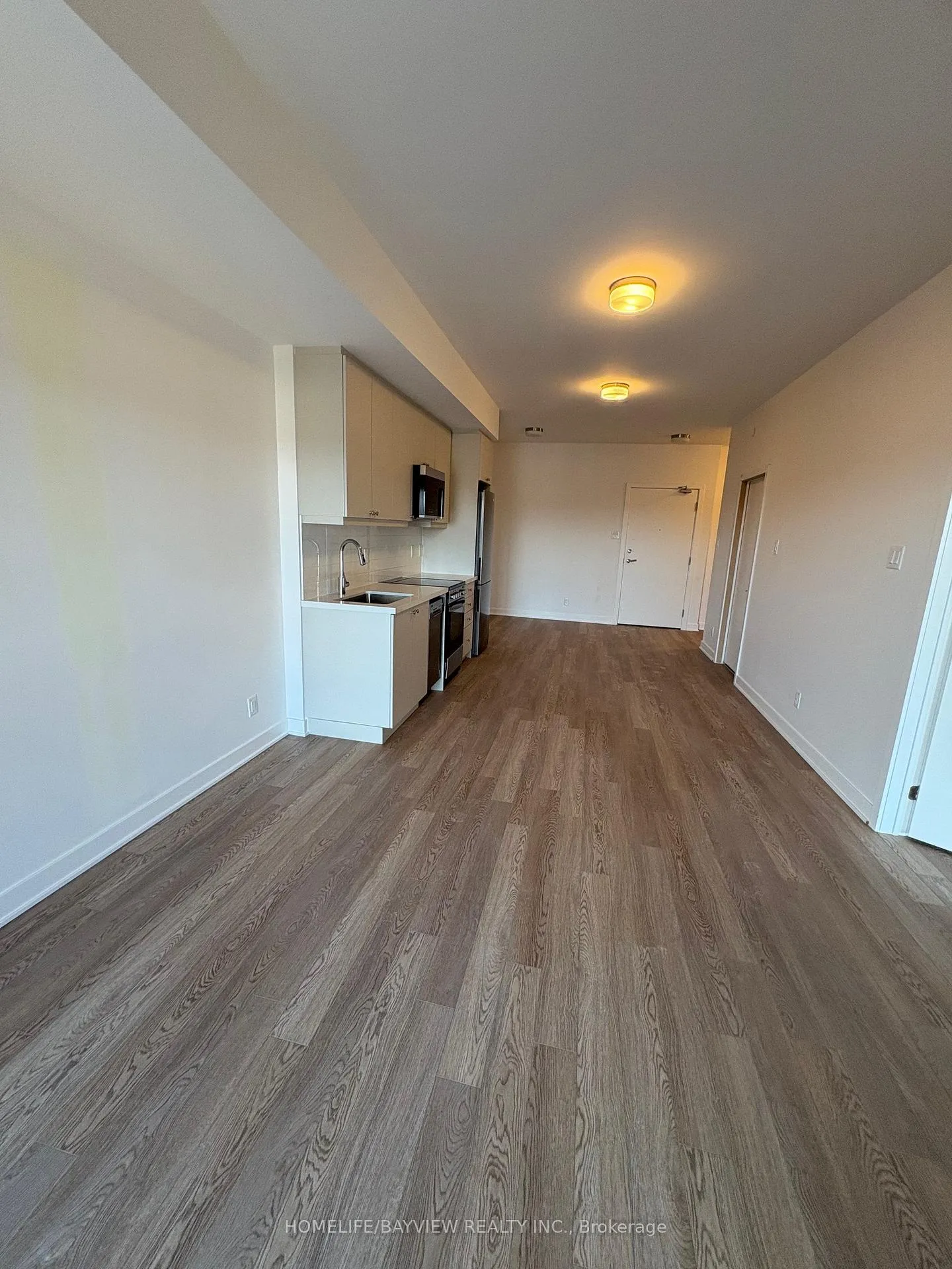 Photo 6 of Unit 607, 55 Clarington Boulevard, Clarington, Bowmanville — HOMEH