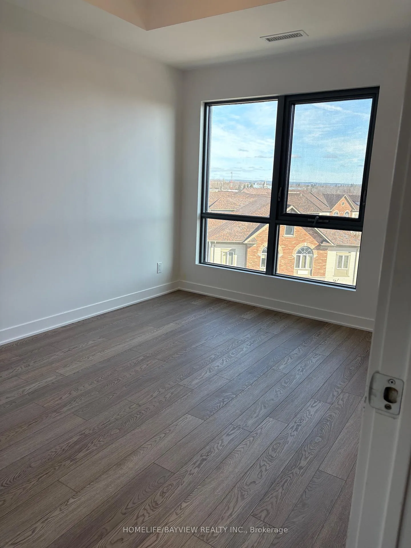 Photo 13 of Unit 607, 55 Clarington Boulevard, Clarington, Bowmanville — HOMEH