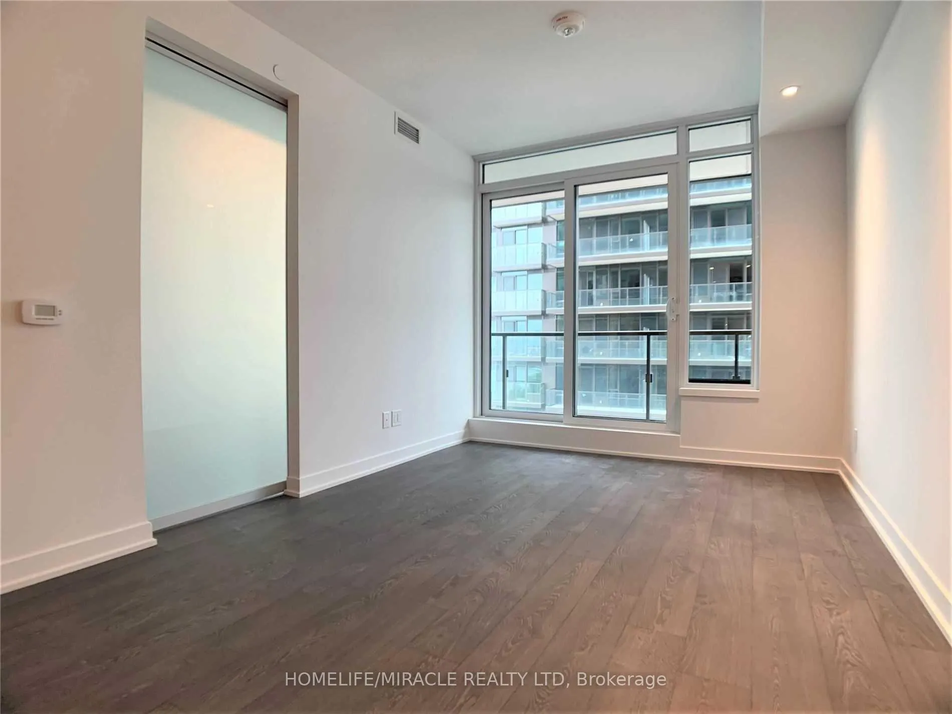 Photo 9 of Unit 2212, 1926 Lakeshore Boulevard W, Toronto, High Park-Swansea — HOMEH