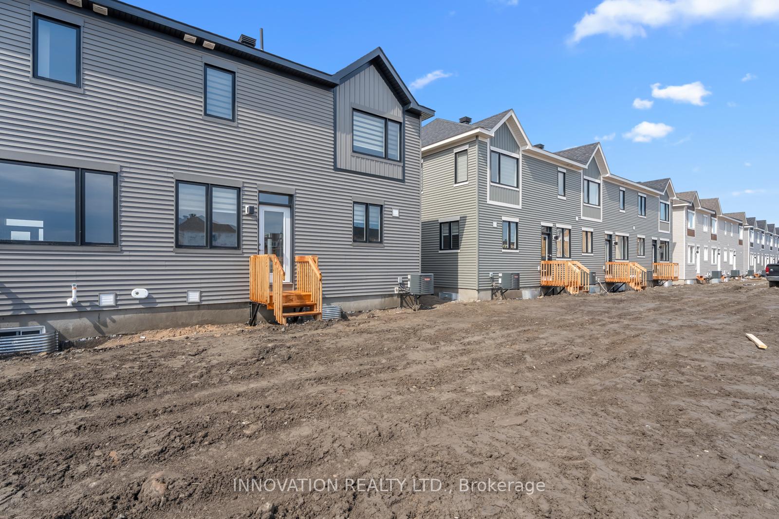 Photo 6 of 1947 Elevation Road, Ottawa, Barrhaven - Half Moon Bay — HOMEH