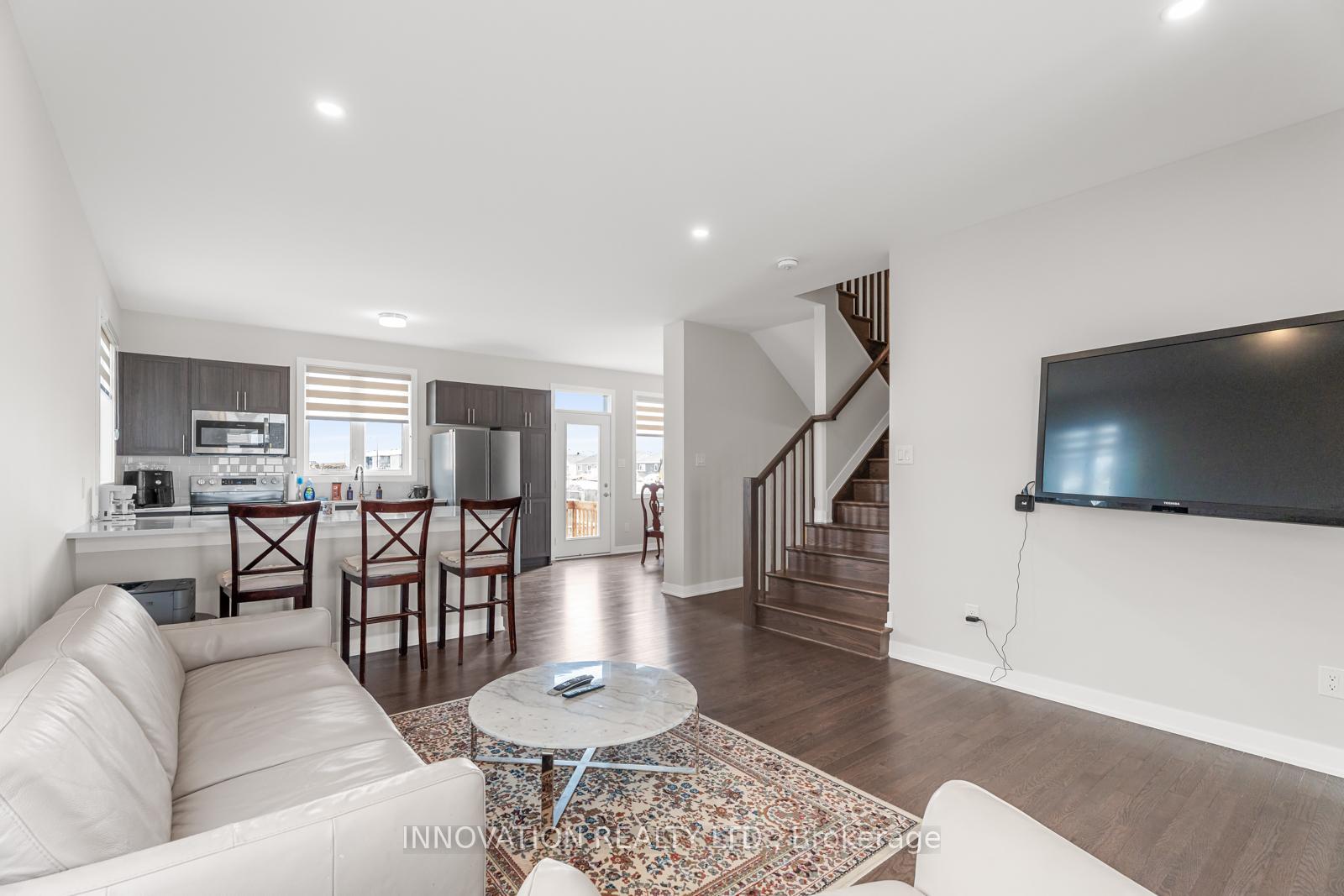 Photo 11 of 1947 Elevation Road, Ottawa, Barrhaven - Half Moon Bay — HOMEH