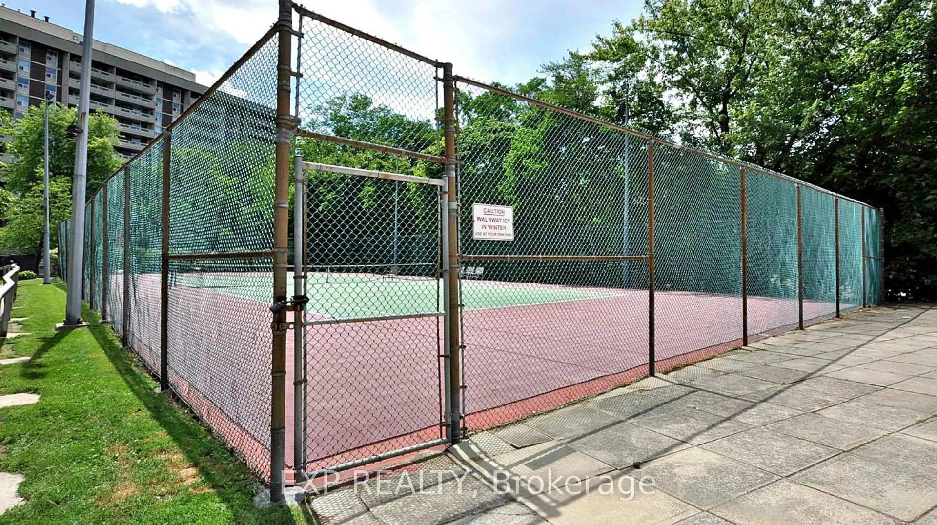 Photo 23 of Unit 401, 60 Inverlochy Boulevard, Markham, Royal Orchard — HOMEH