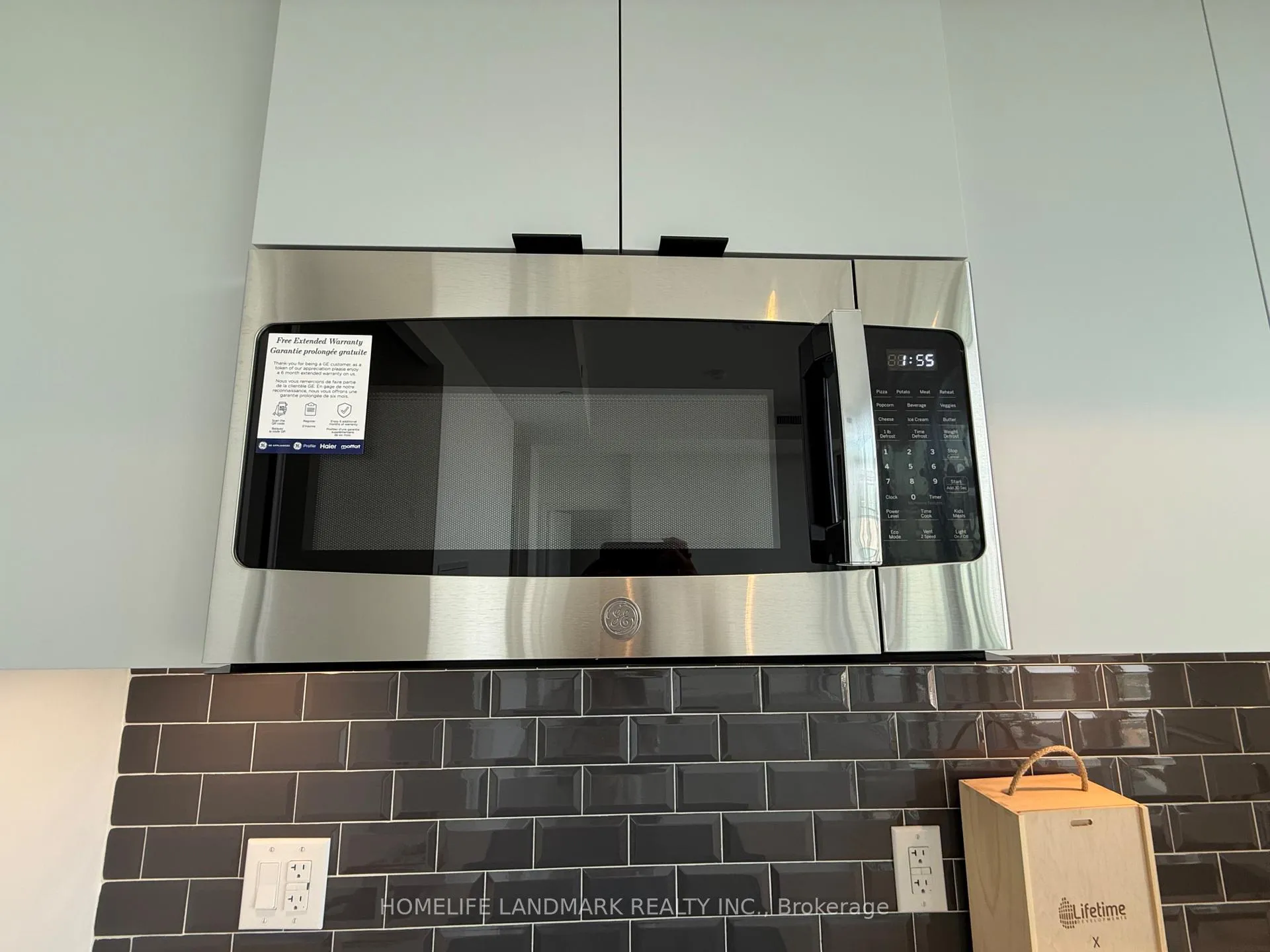 Photo 8 of Unit 1202, 285 Dufferin Street, Toronto, South Parkdale — HOMEH