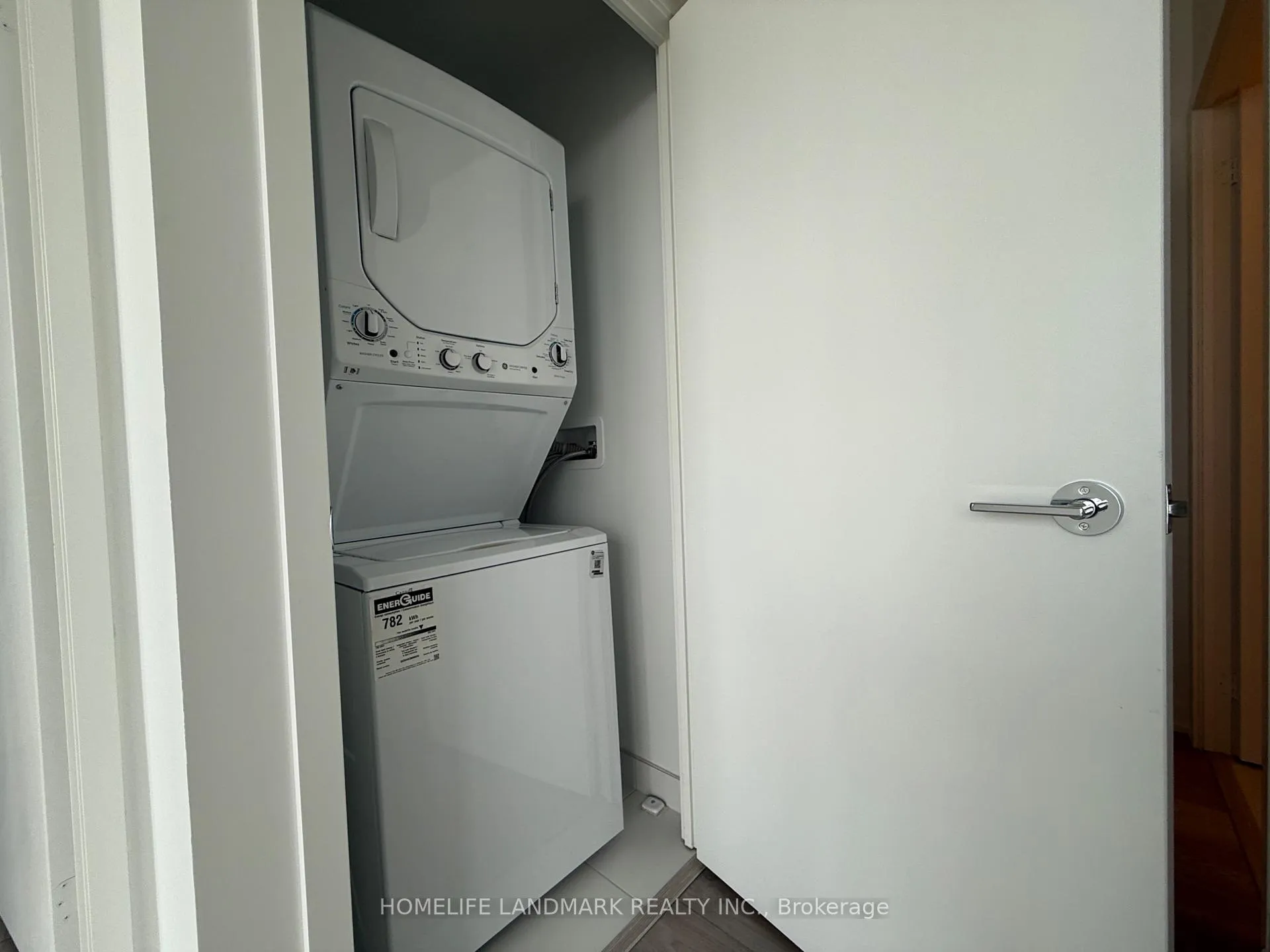 Photo 10 of Unit 1202, 285 Dufferin Street, Toronto, South Parkdale — HOMEH