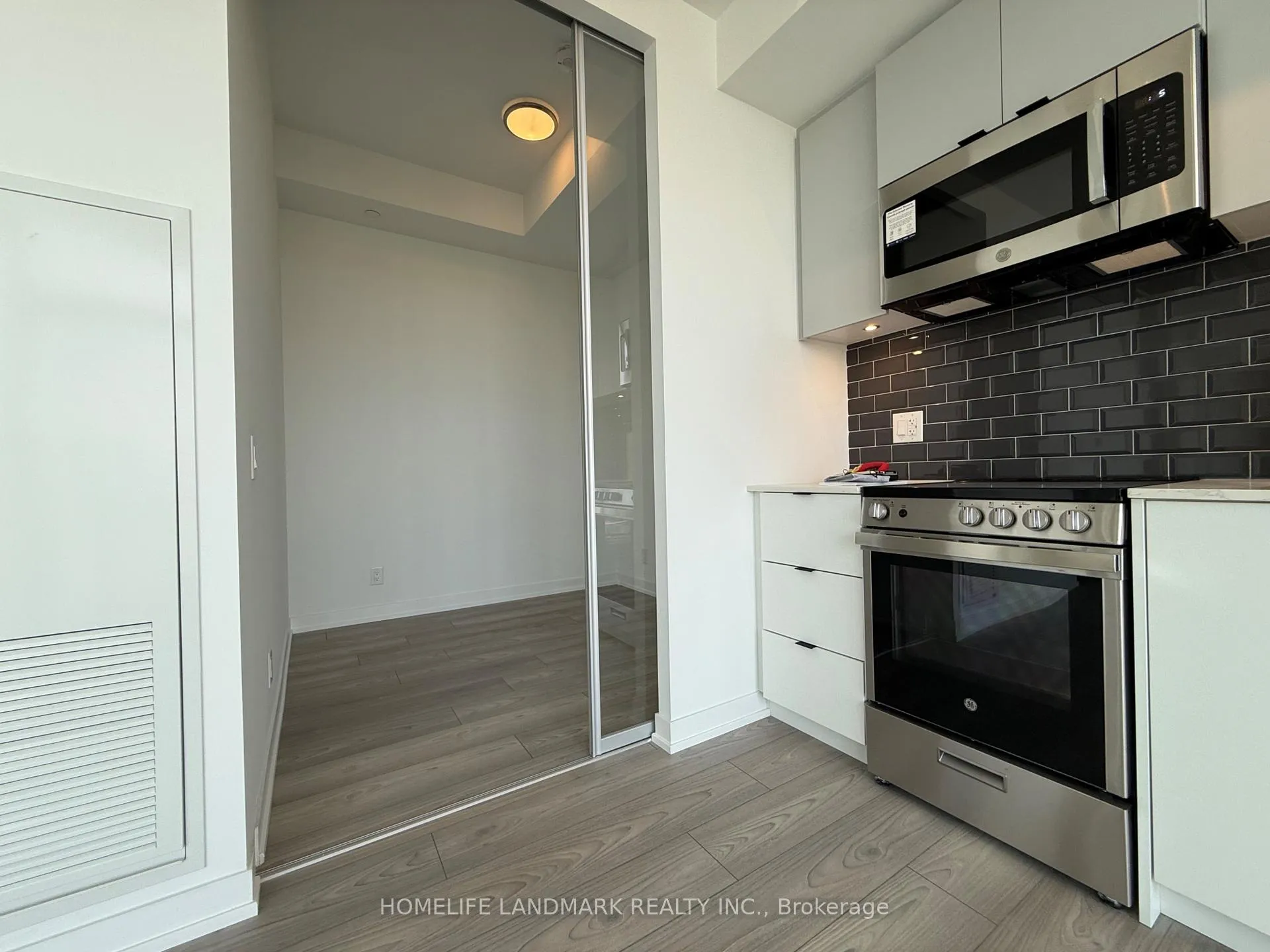 Photo 24 of Unit 1202, 285 Dufferin Street, Toronto, South Parkdale — HOMEH