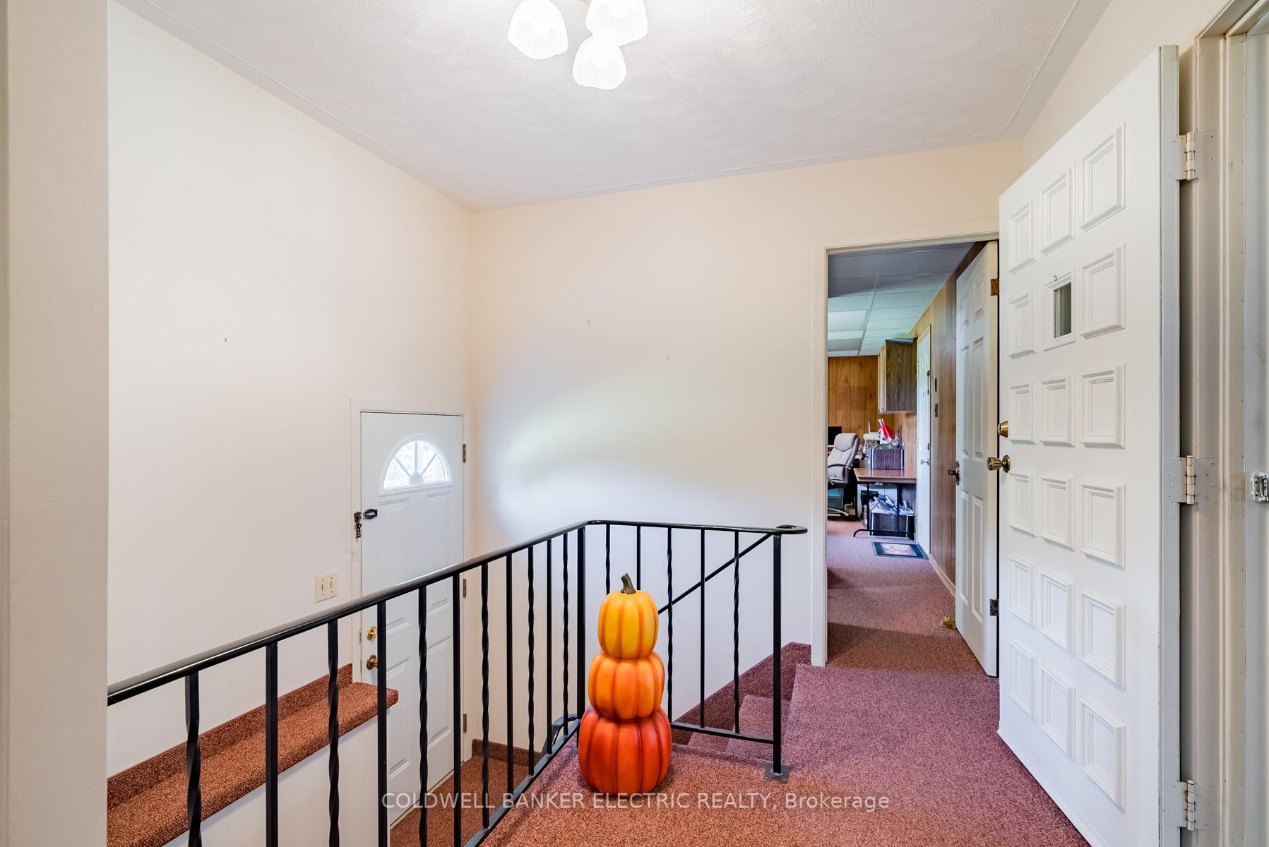 Photo 10 of 2534 Sherbrooke Street W, Cavan Monaghan, Cavan-Monaghan — HOMEH