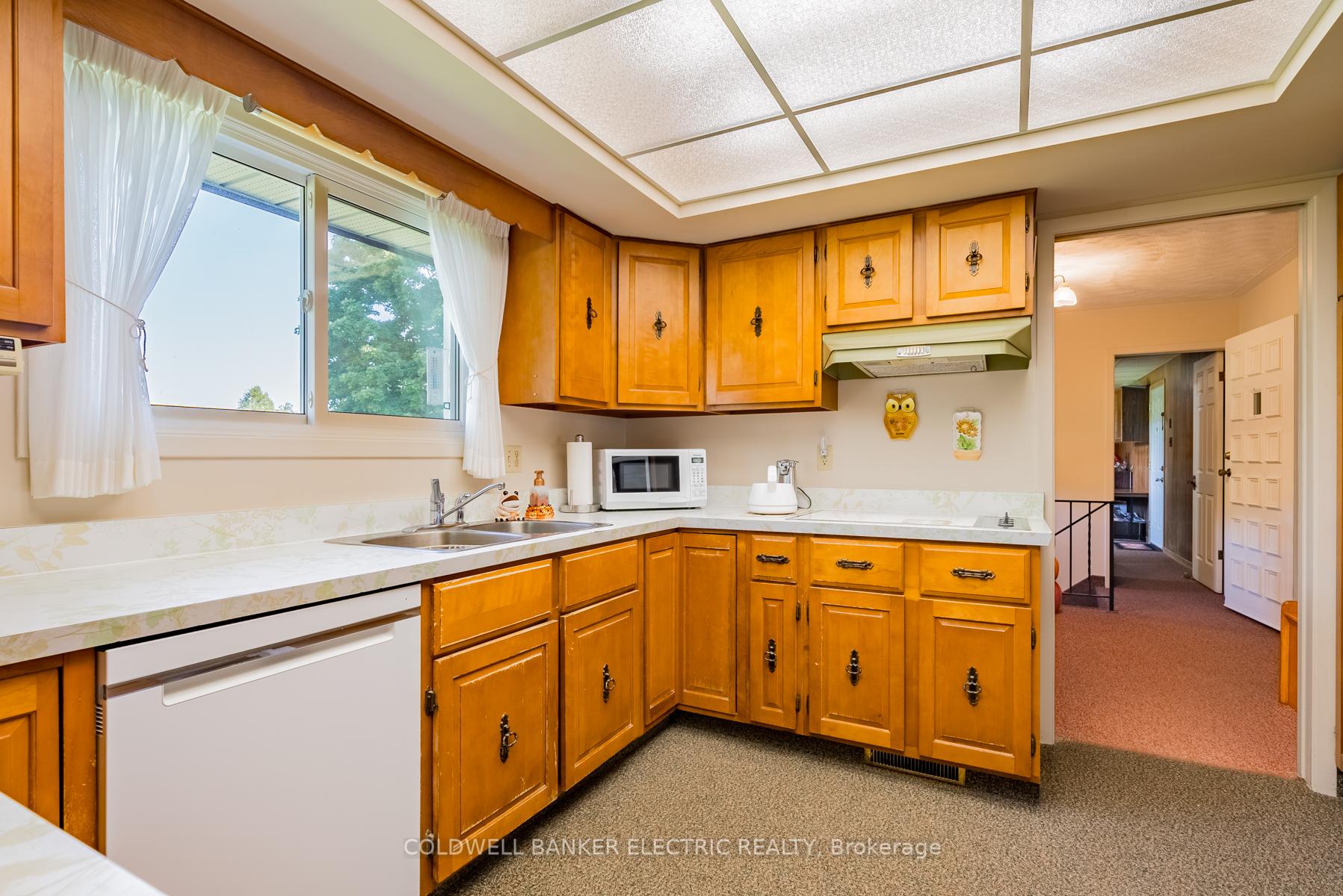 Photo 12 of 2534 Sherbrooke Street W, Cavan Monaghan, Cavan-Monaghan — HOMEH